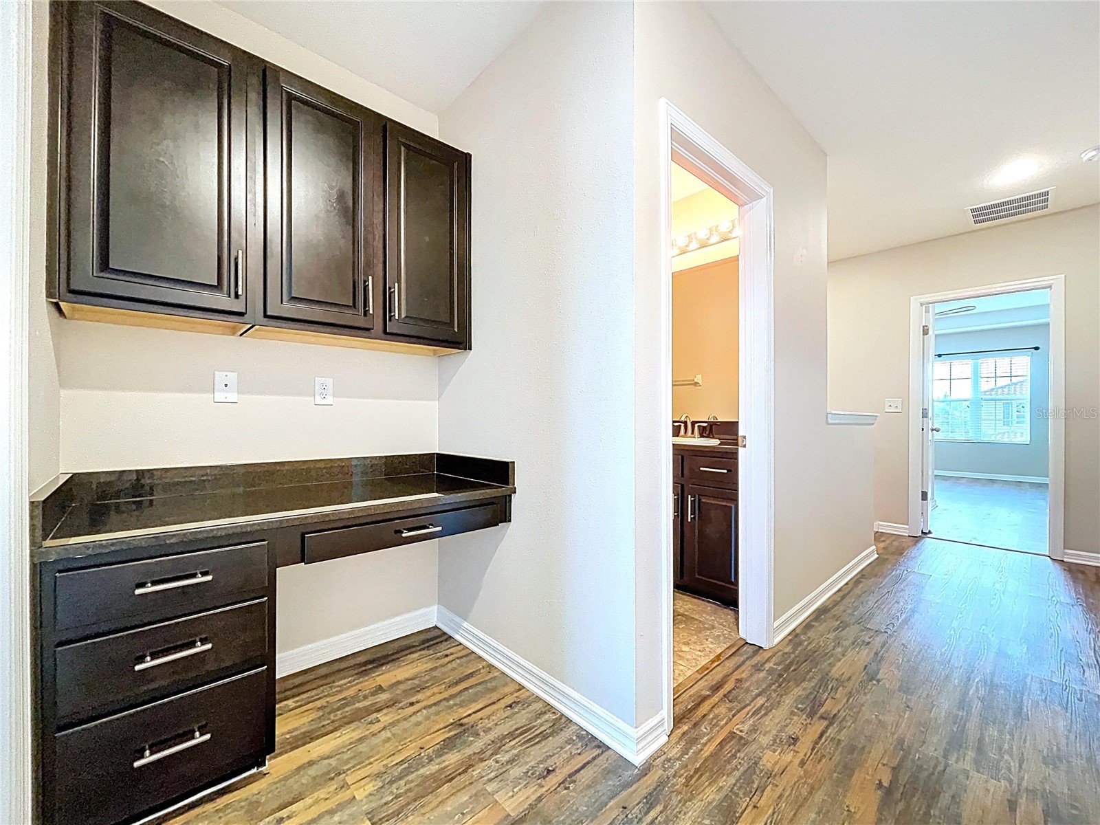 597 52nd Terrace N Saint Petersburg FL 33703 TB8492733 image22