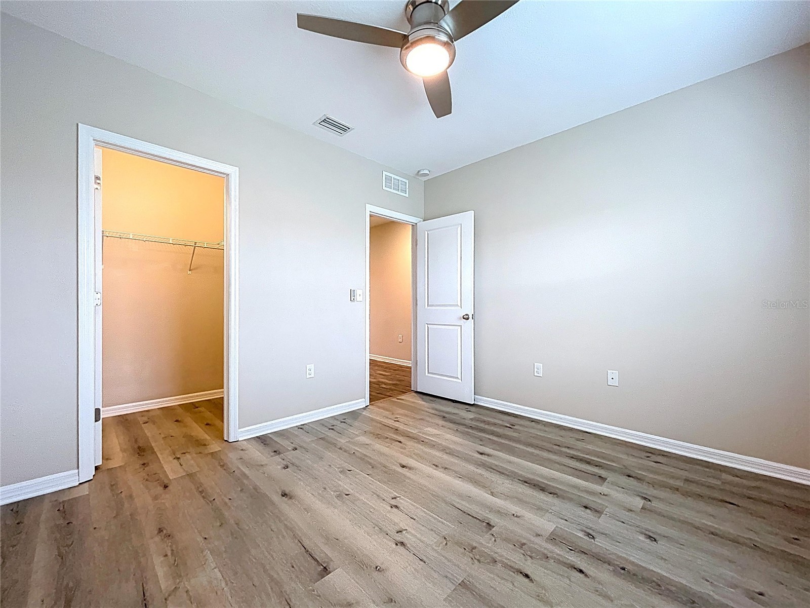 597 52nd Terrace N Saint Petersburg FL 33703 TB8492733 image27