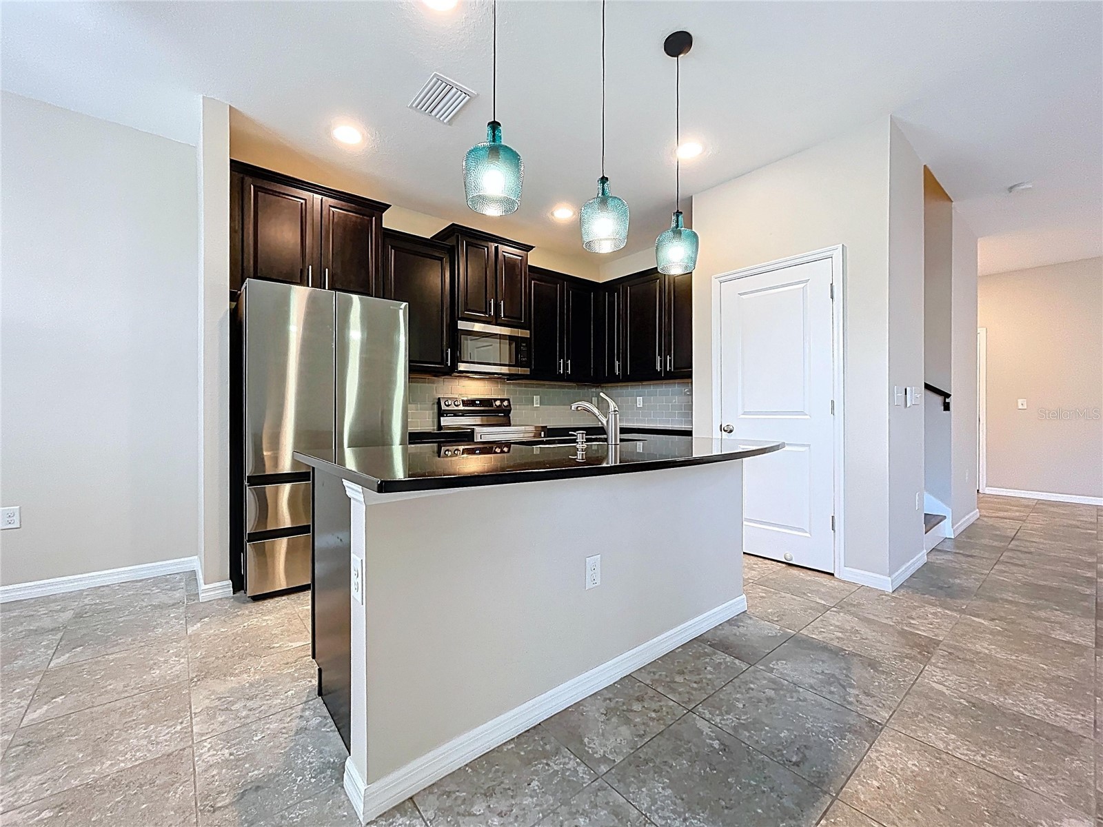 597 52nd Terrace N Saint Petersburg FL 33703 TB8492733 image8
