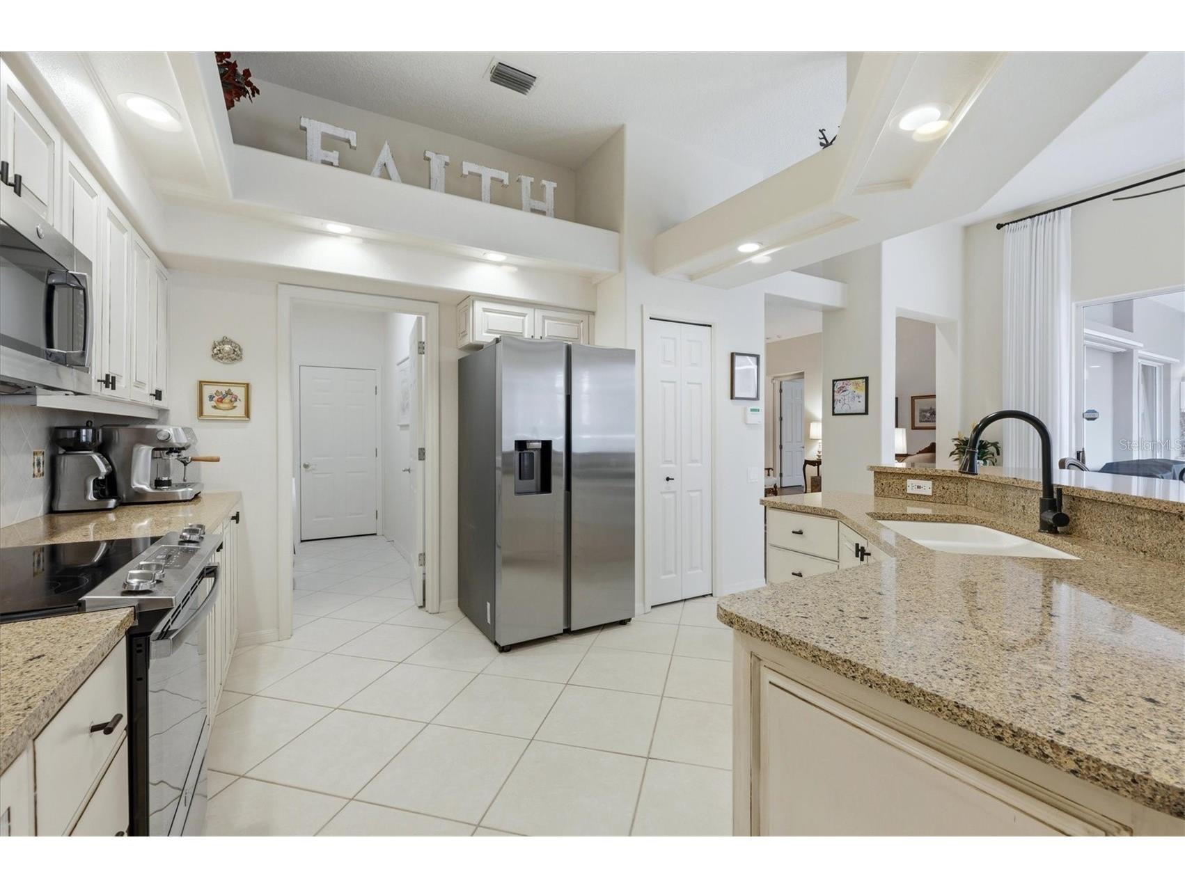 597 Aston Woods Court Venice FL 34293 N6144657 image14