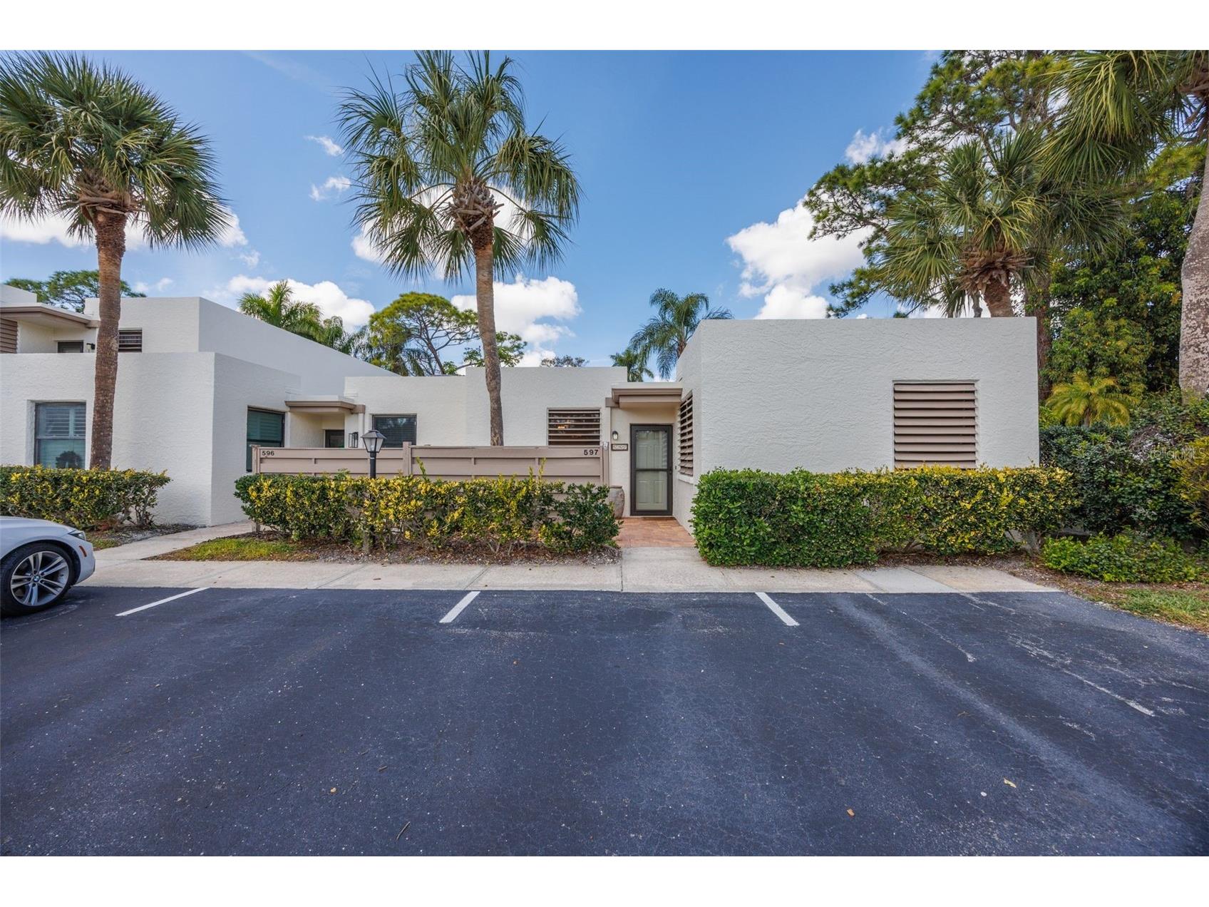 597 Lakeside Drive #597 Bradenton FL 34210 A4684388 image1