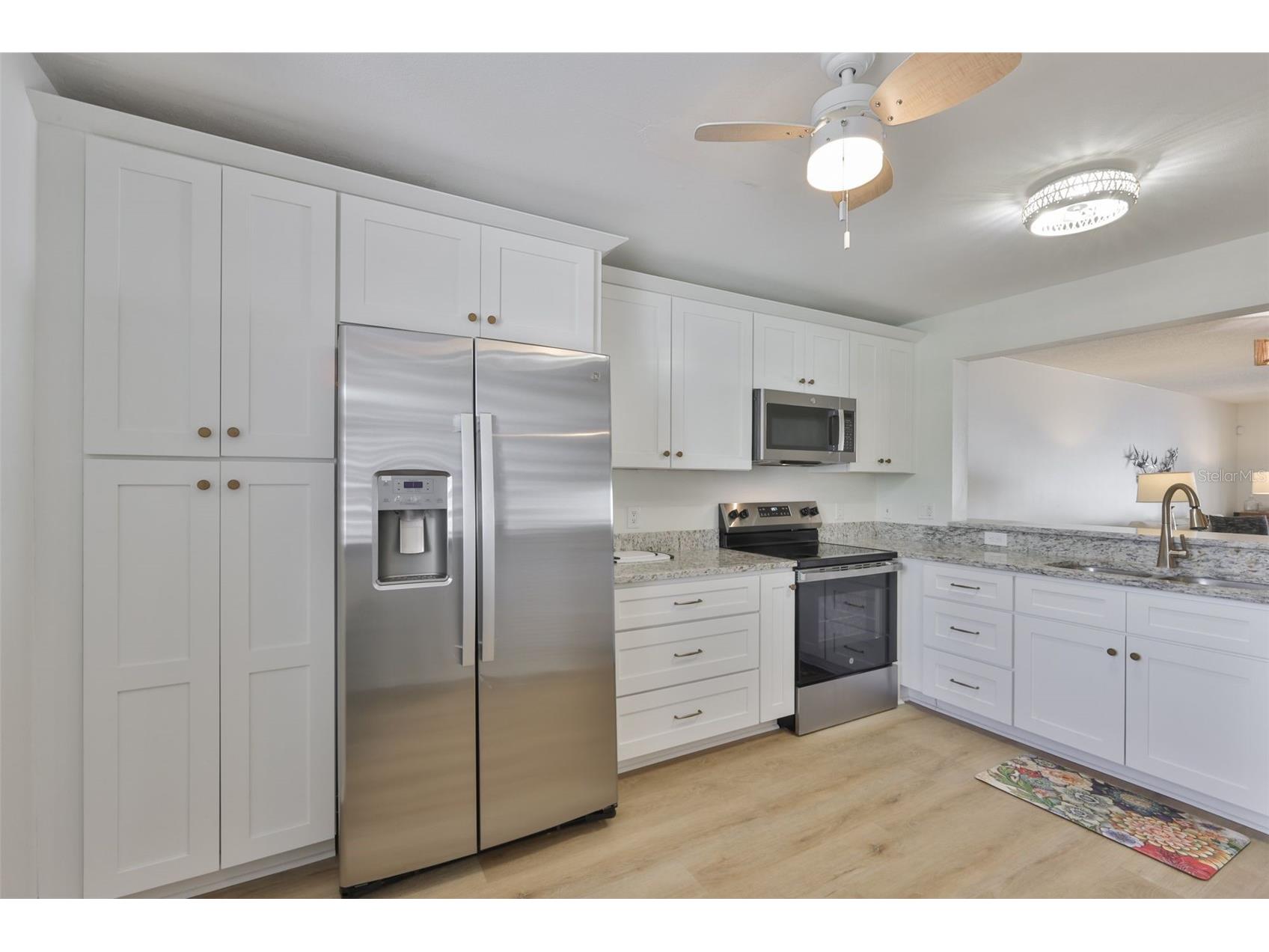 597 Lakeside Drive #597 Bradenton FL 34210 A4684388 image5