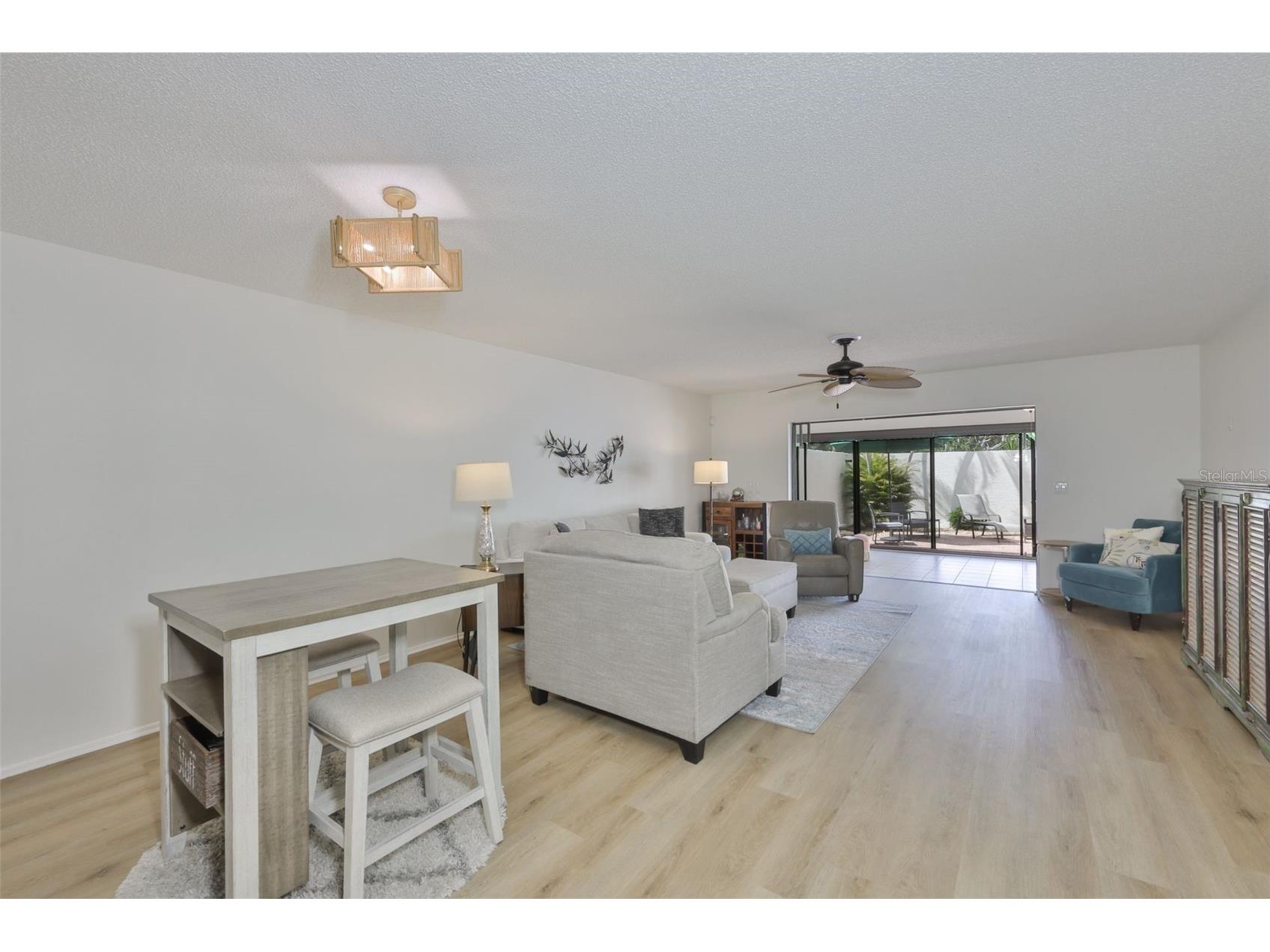 597 Lakeside Drive #597 Bradenton FL 34210 A4684388 image8