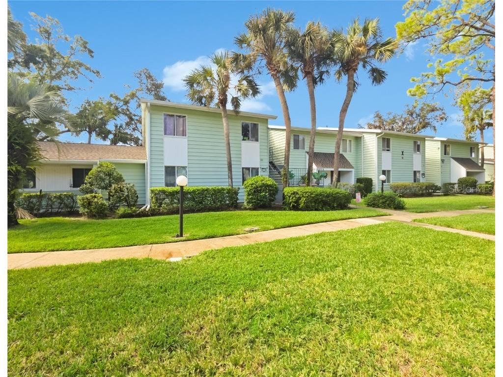 597 Midway Drive #A Ocala FL 34472 - LAKE SPARKLE OM709130 image1