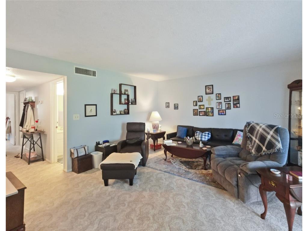 597 Midway Drive #A Ocala FL 34472 - LAKE SPARKLE OM709130 image4