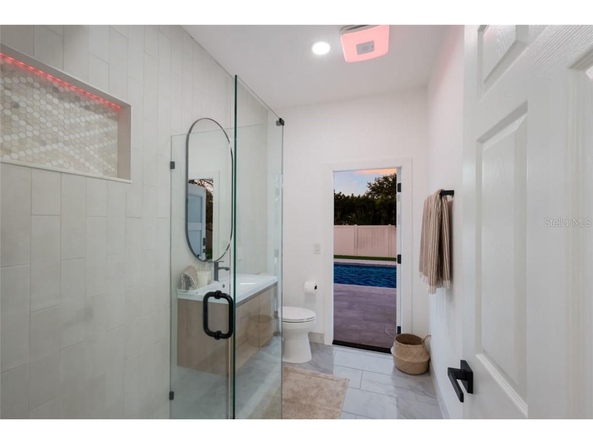 597 Oak River Court Osprey FL 34229 A4673797 image18