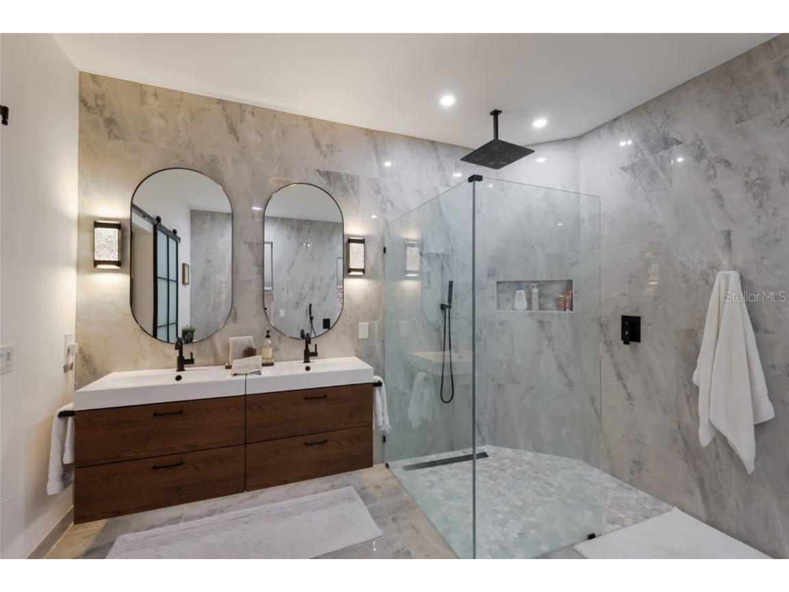 597 Oak River Court Osprey FL 34229 A4673797 image28