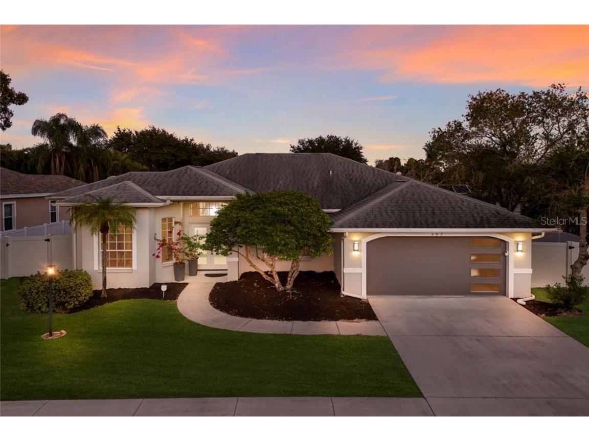 597 Oak River Court Osprey FL 34229 A4673797 image3