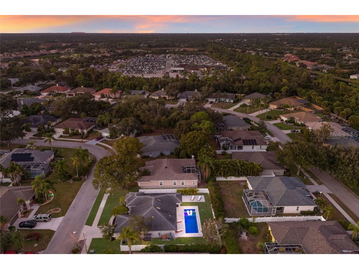 597 Oak River Court Osprey FL 34229 A4673797 image44