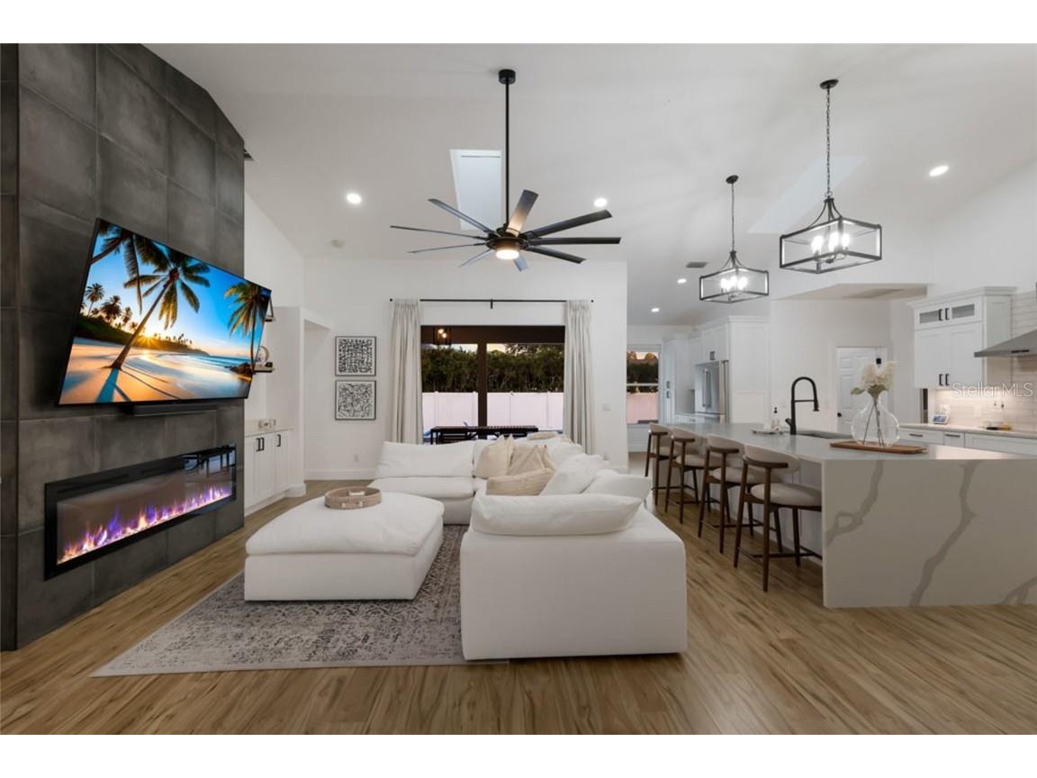 597 Oak River Court Osprey FL 34229 A4673797 image6