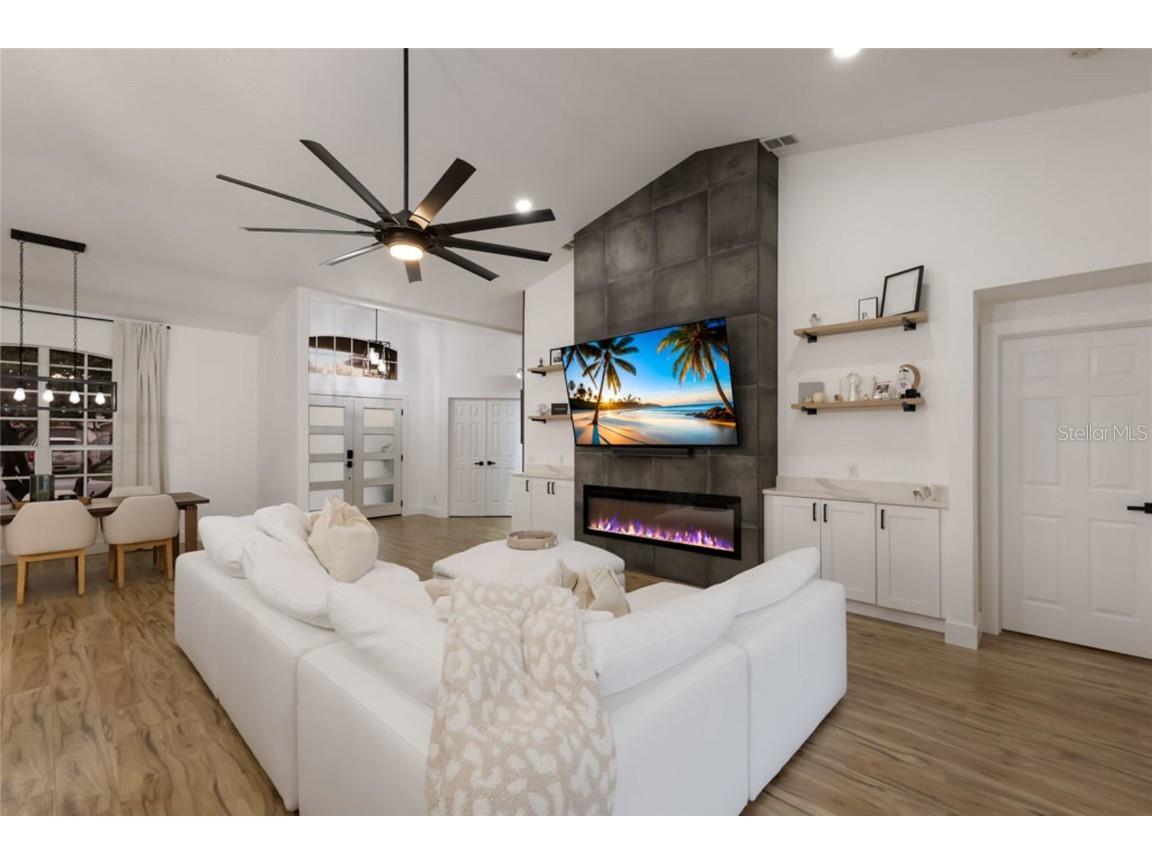 597 Oak River Court Osprey FL 34229 A4673797 image8