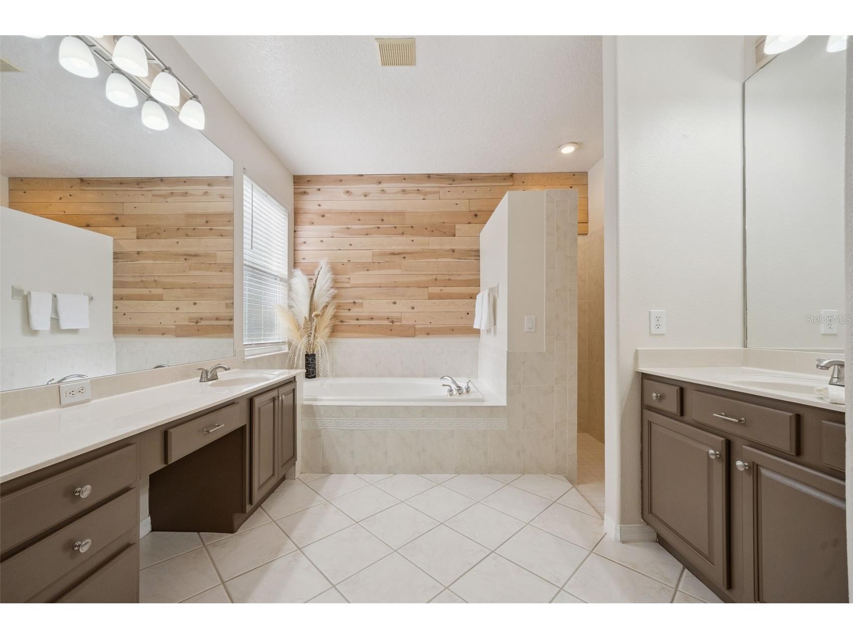 597 Sand Wedge Loop Apopka FL 32712 O6413410 image18
