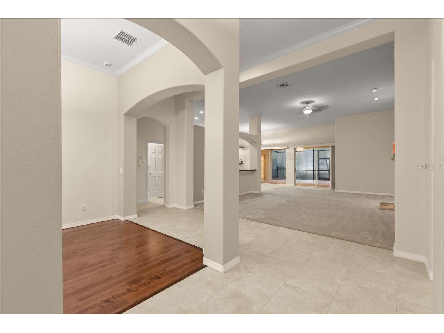 597 Sand Wedge Loop Apopka FL 32712 TB8488308 image13