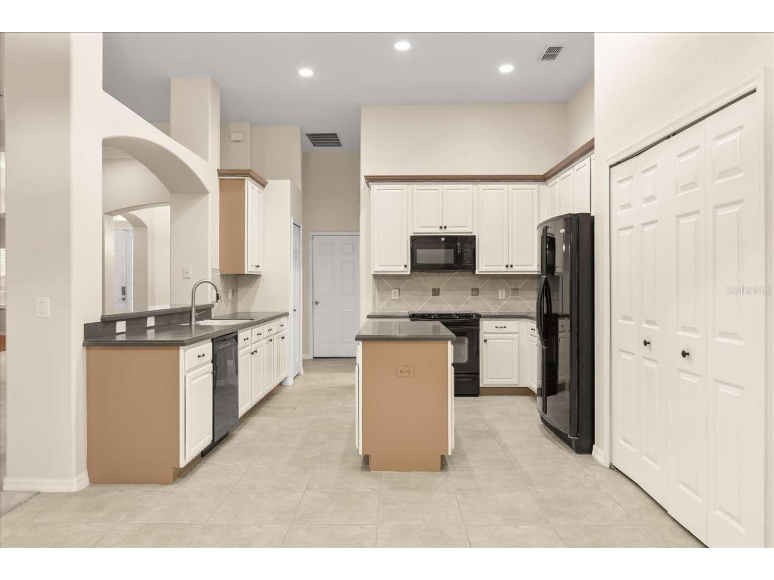 597 Sand Wedge Loop Apopka FL 32712 TB8488308 image23