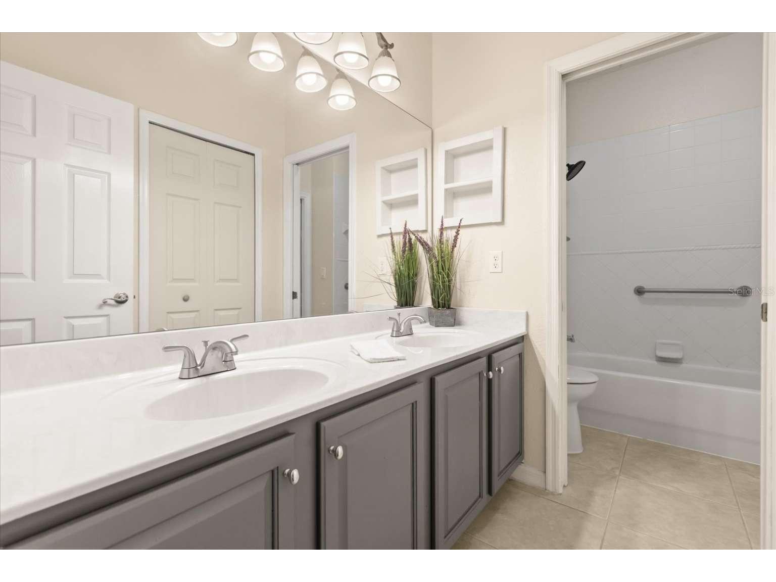 597 Sand Wedge Loop Apopka FL 32712 TB8488308 image45