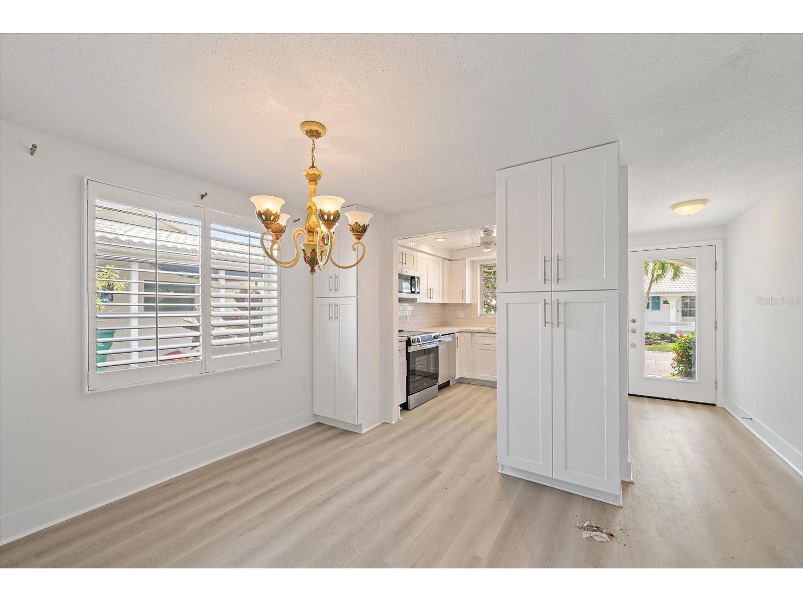 597 Spanish Drive N #12 Longboat Key FL 34228 A4690602 image10