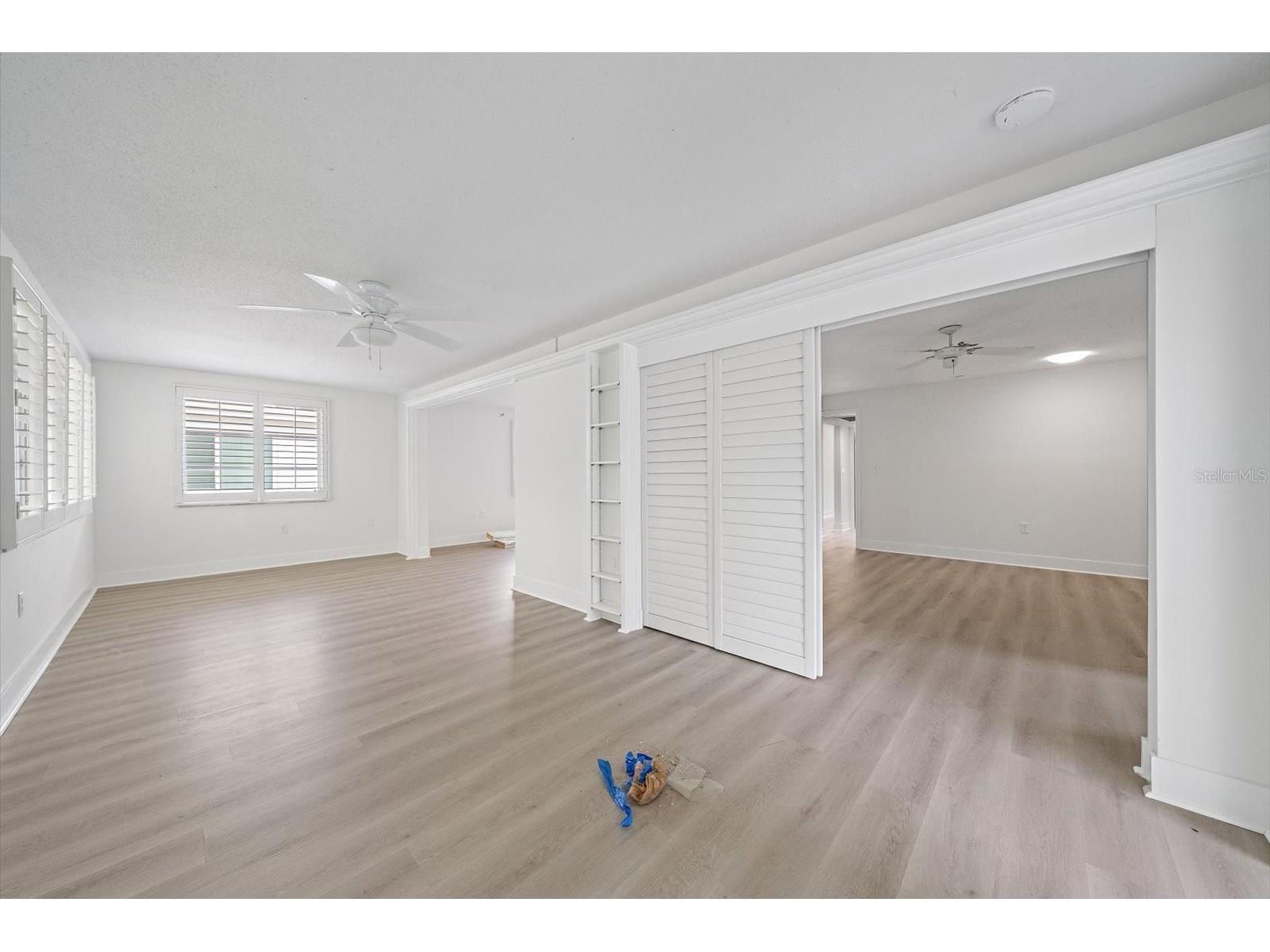 597 Spanish Drive N #12 Longboat Key FL 34228 A4690602 image23