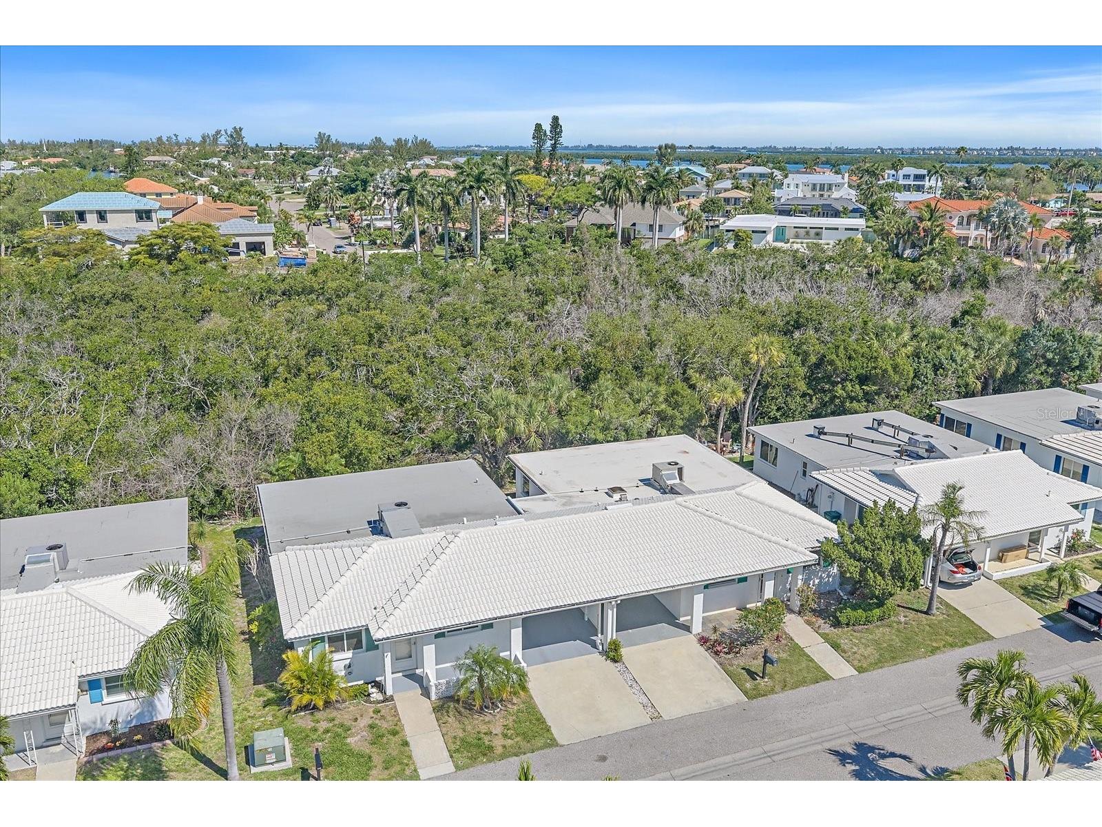 597 Spanish Drive N #12 Longboat Key FL 34228 A4690602 image29