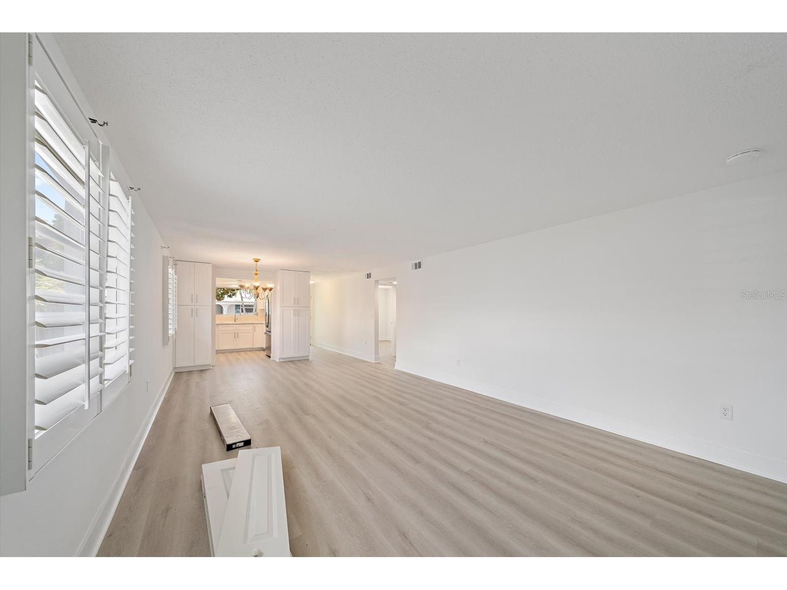 597 Spanish Drive N #12 Longboat Key FL 34228 A4690602 image8