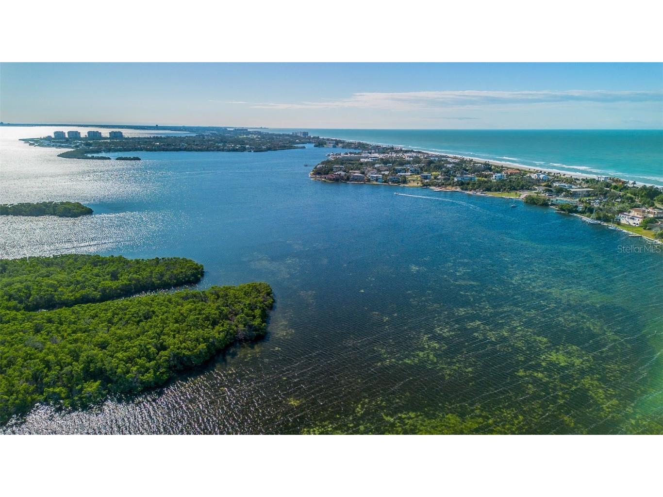 597 Sutton Place Longboat Key FL 34228 - SARASOTA BAY GULF OF MEXICO A4669989 image41