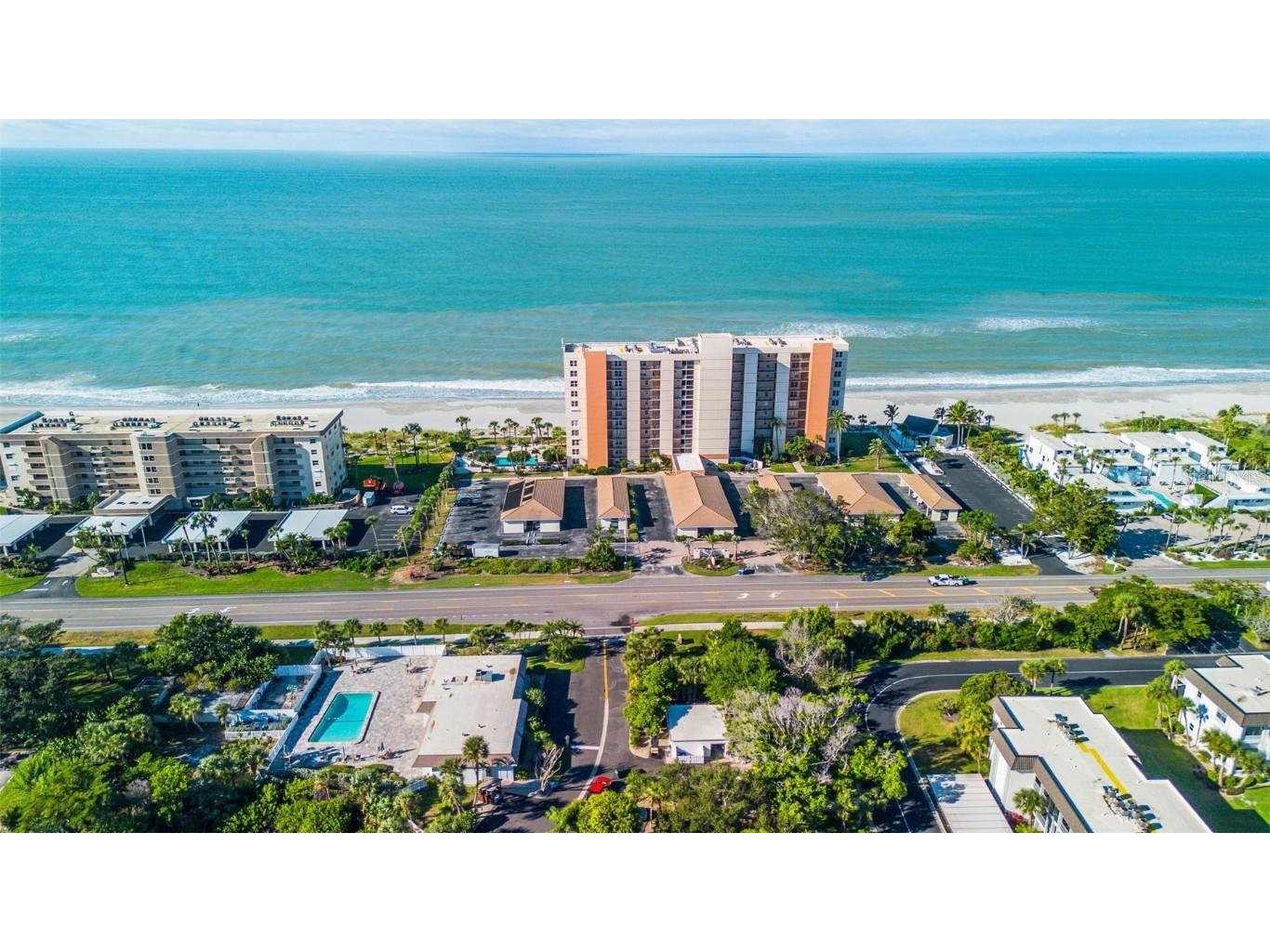 597 Sutton Place Longboat Key FL 34228 - SARASOTA BAY GULF OF MEXICO A4669989 image43