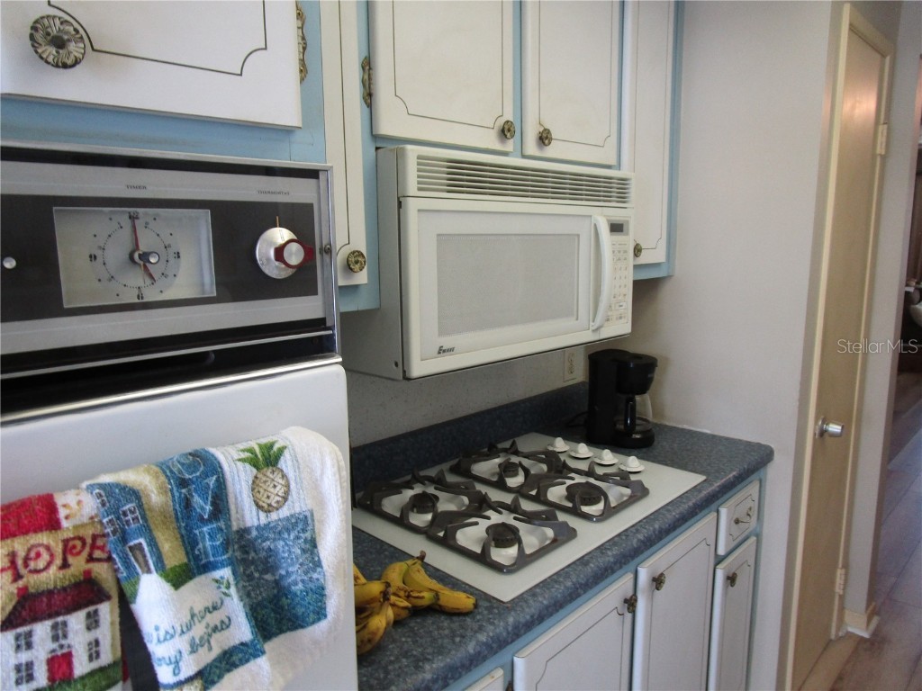 5970 21st Street N #15 Saint Petersburg FL 33714 TB8398080 image12