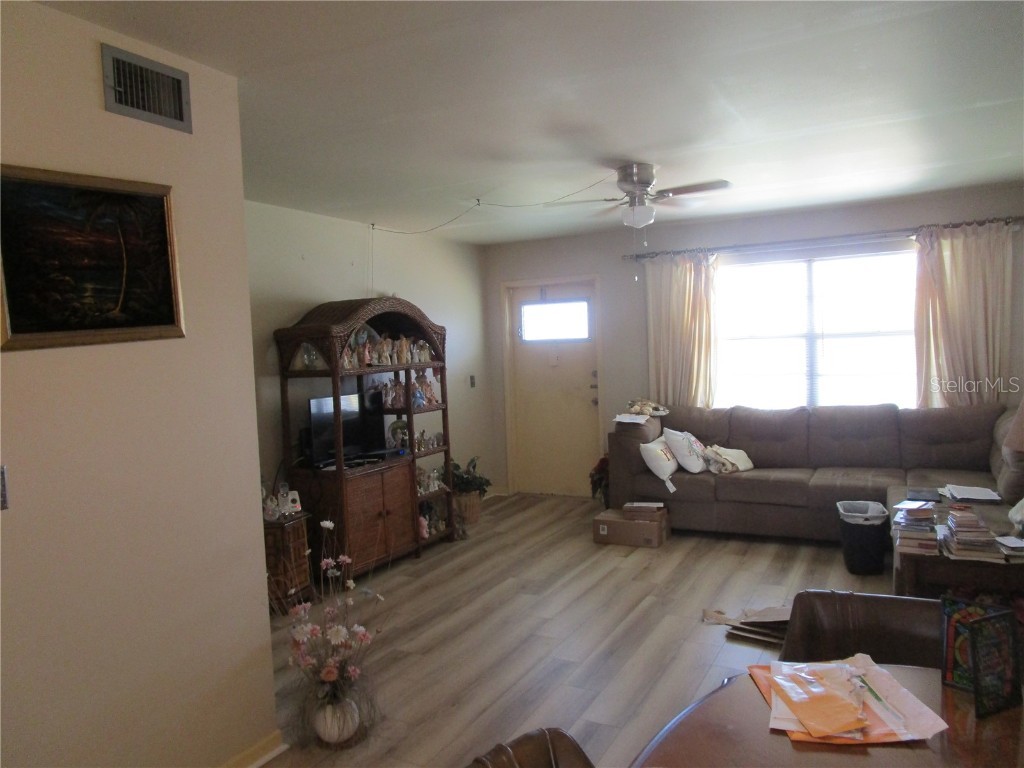 5970 21st Street N #15 Saint Petersburg FL 33714 TB8398080 image7