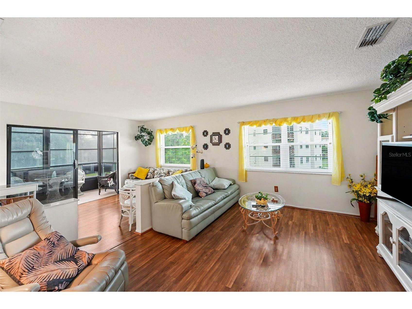 5970 80th St N #301 Saint Petersburg FL 33709 A4699886 image4