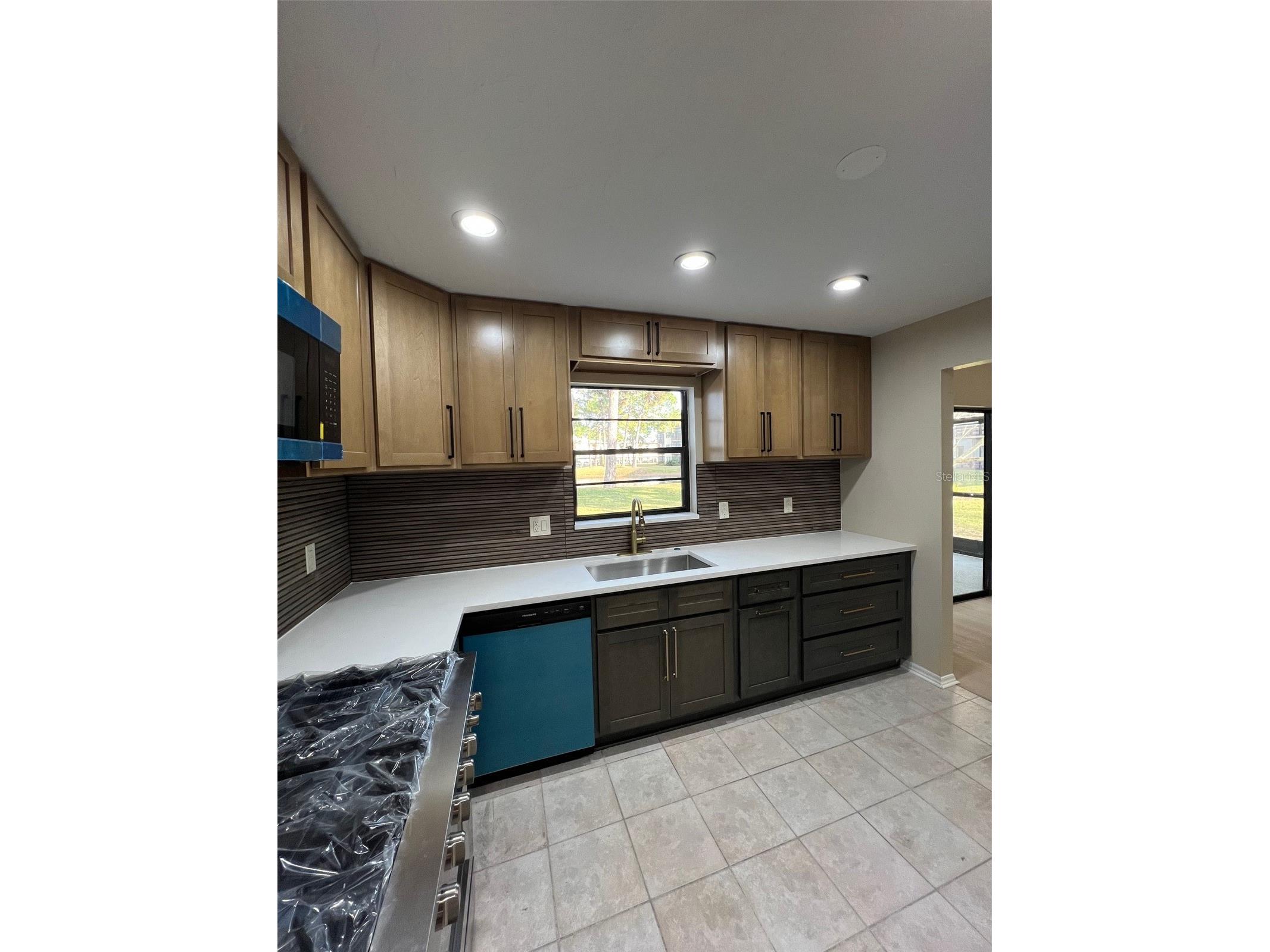 5970 80th Street N #101 Saint Petersburg FL 33709 TB8468692 image12