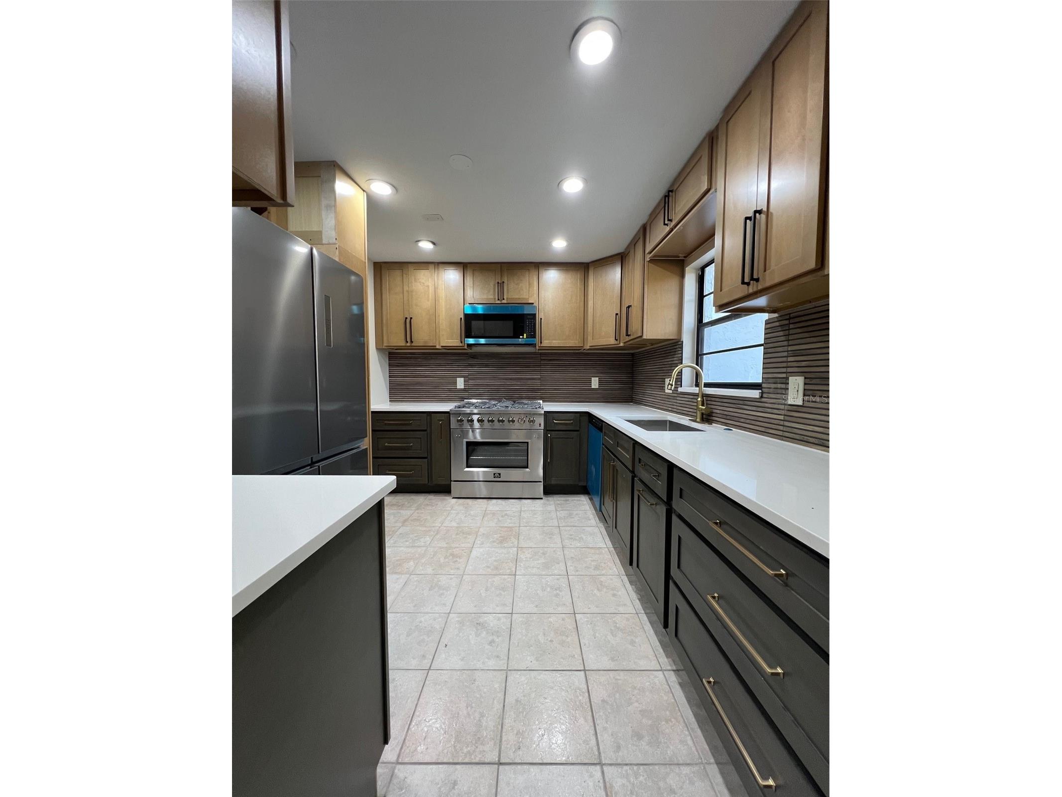 5970 80th Street N #101 Saint Petersburg FL 33709 TB8468692 image17