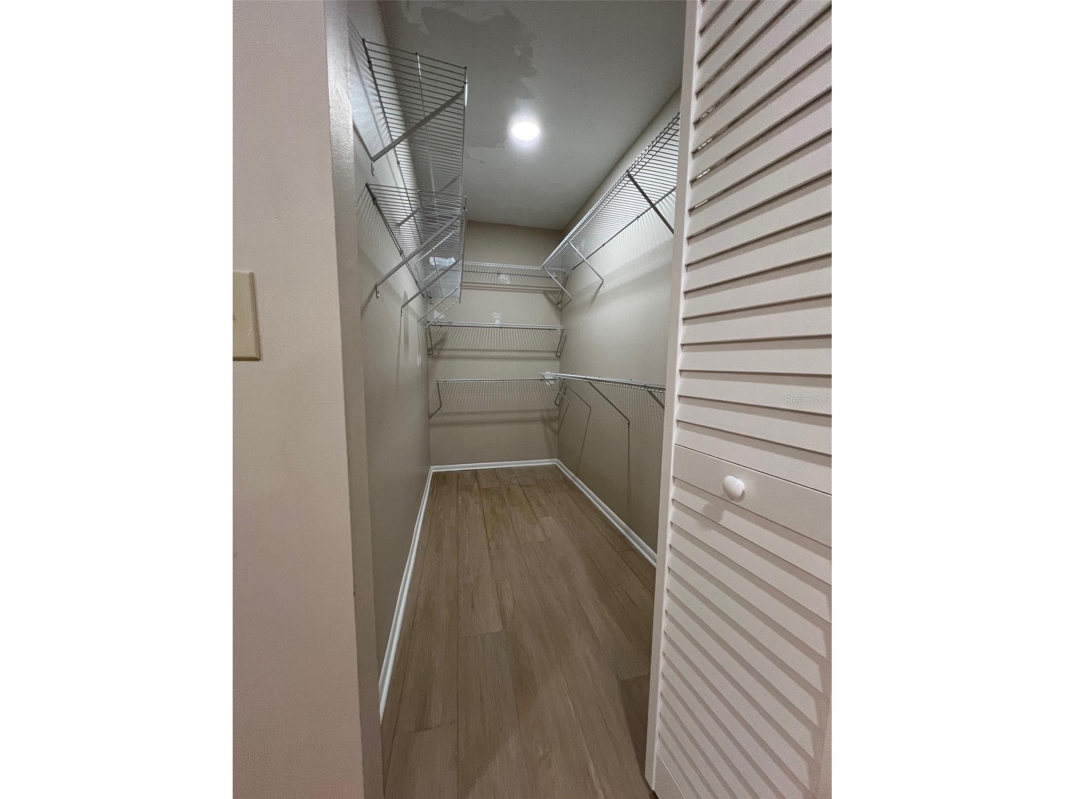 5970 80th Street N #101 Saint Petersburg FL 33709 TB8468692 image26