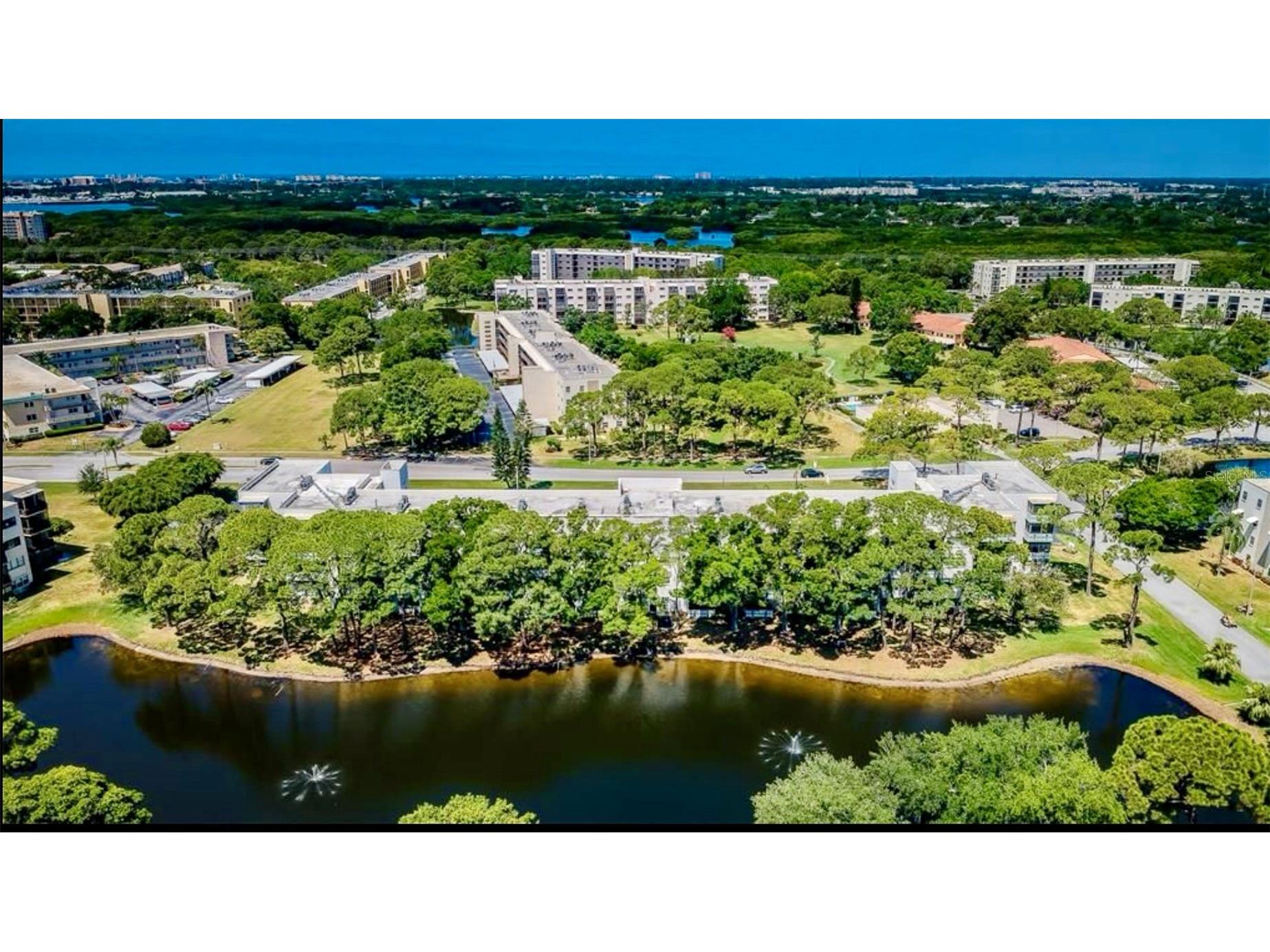 5970 80th Street N #102 Saint Petersburg FL 33709 TB8492556 image27