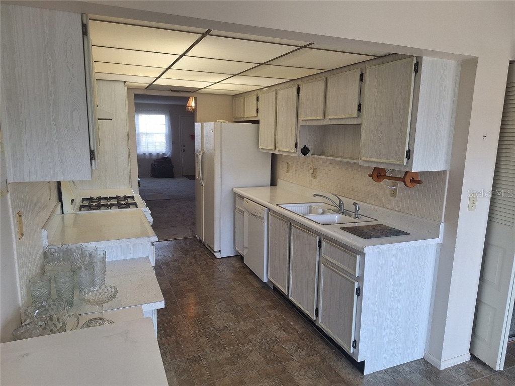 5970 80th Street N #312 Saint Petersburg FL 33709 TB8374232 image10