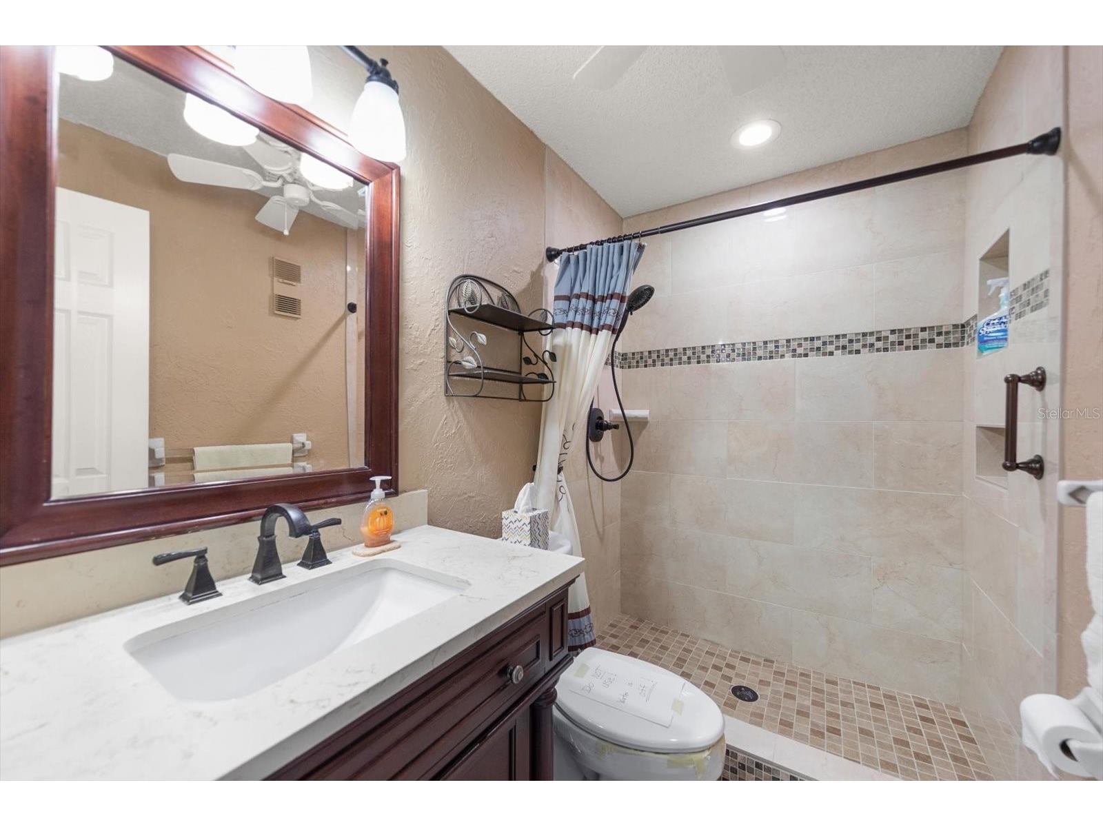 5970 80th Street N #411 Saint Petersburg FL 33709 TB8502219 image23