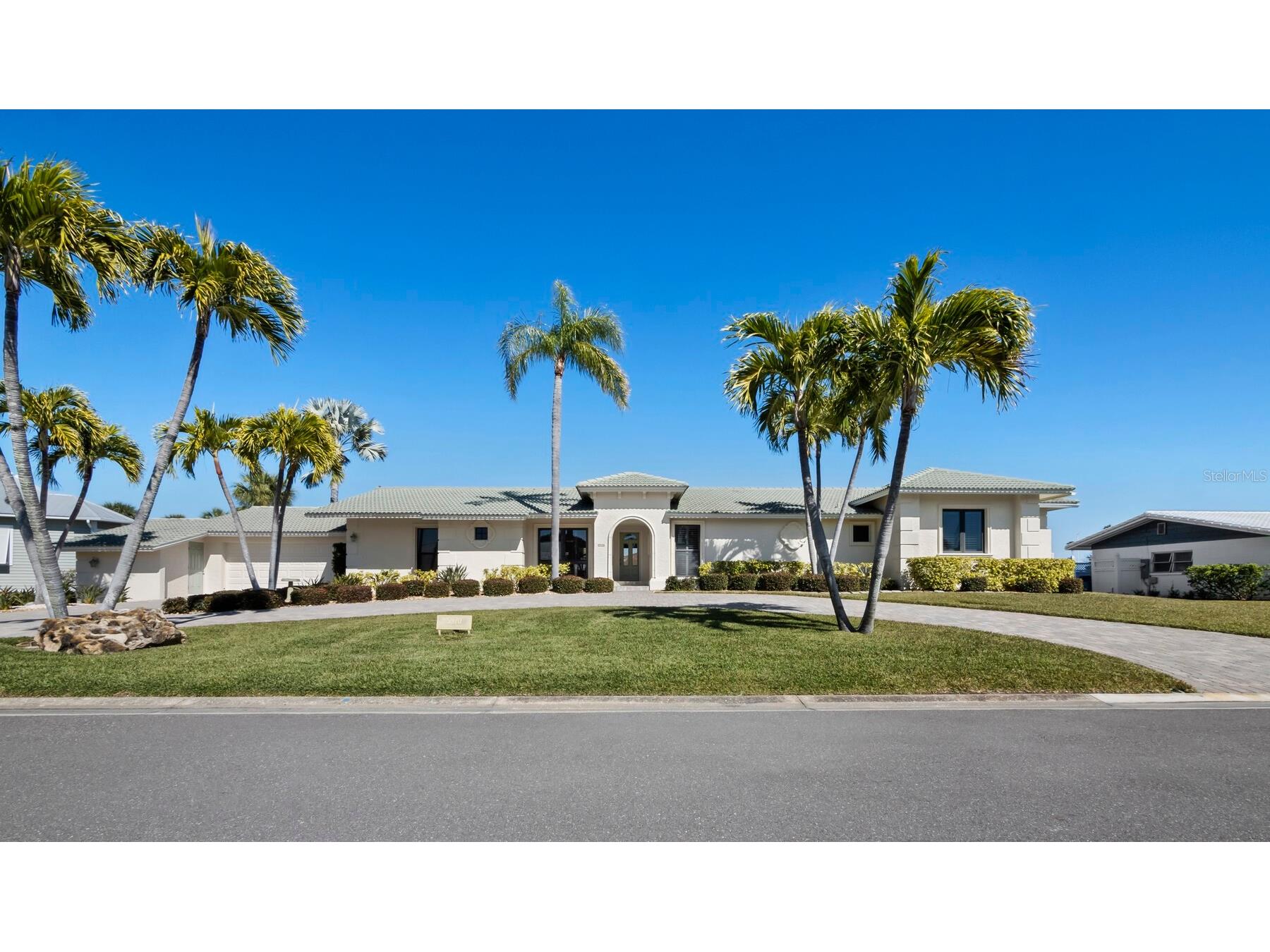 5970 Emerald Harbor Drive Longboat Key FL 34228 - SARASOTA BAY A4681905 image44
