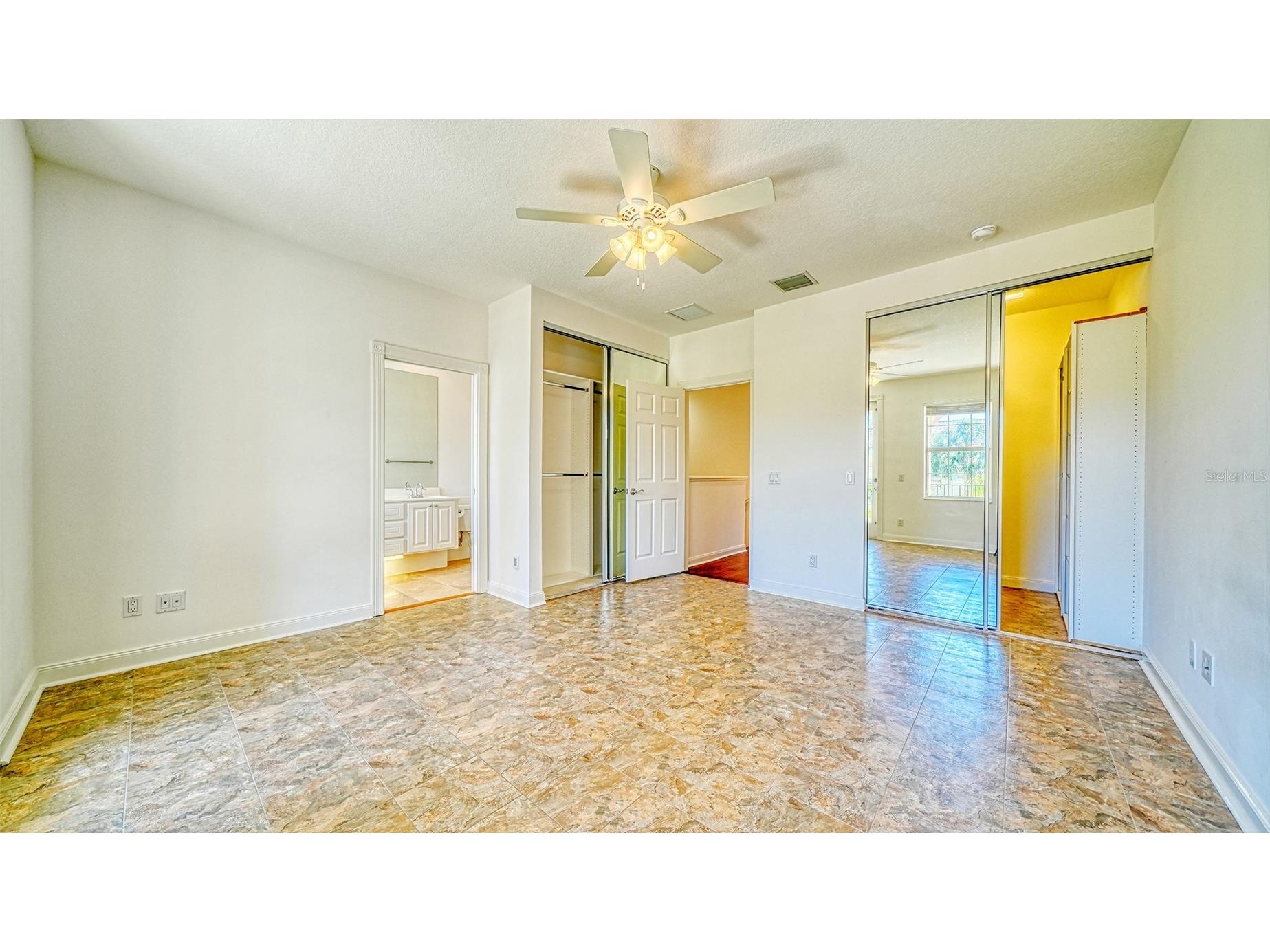 5970 Giardino Lane Sarasota FL 34232 A4682220 image13