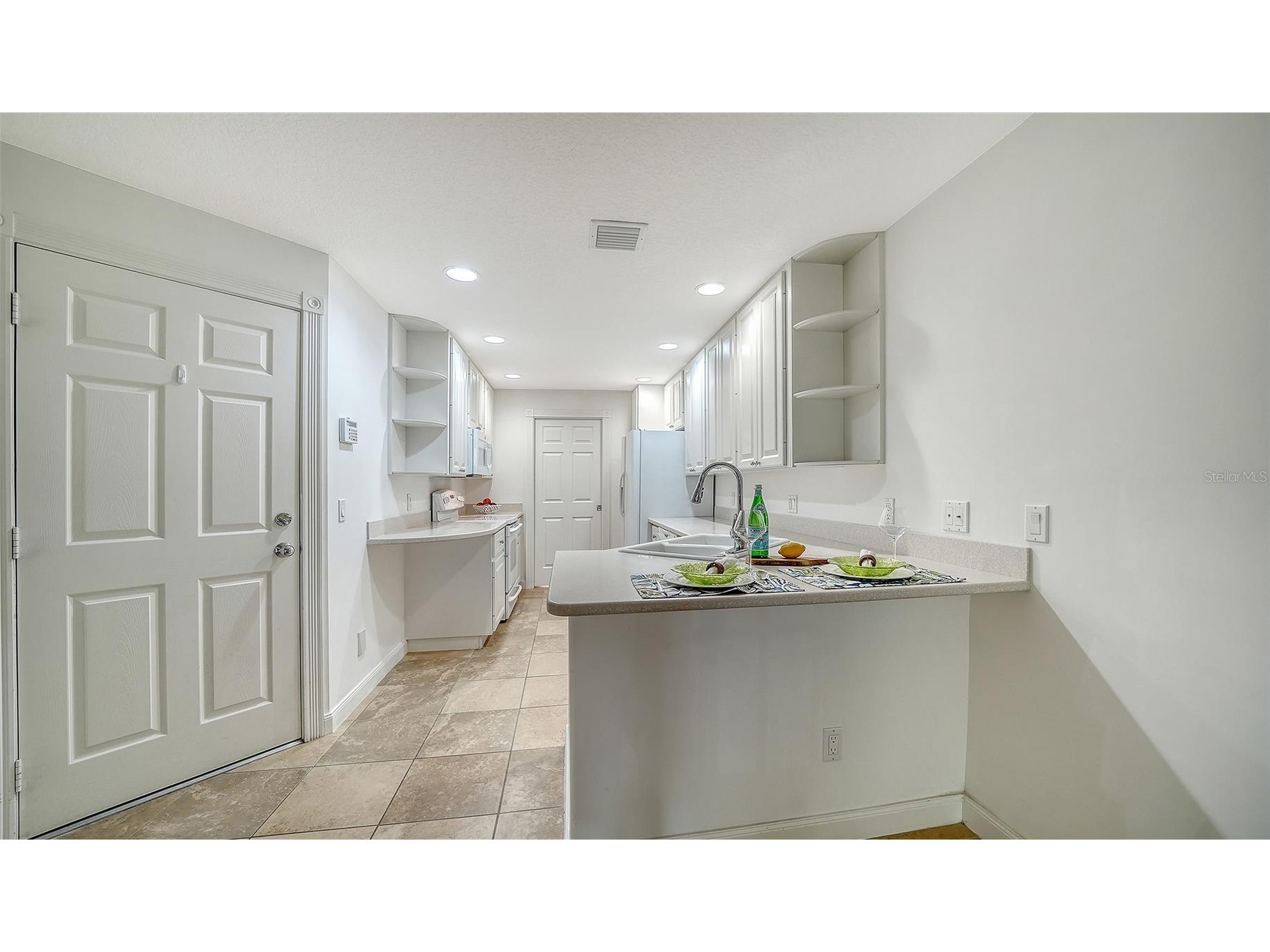 5970 Giardino Lane Sarasota FL 34232 A4682220 image9