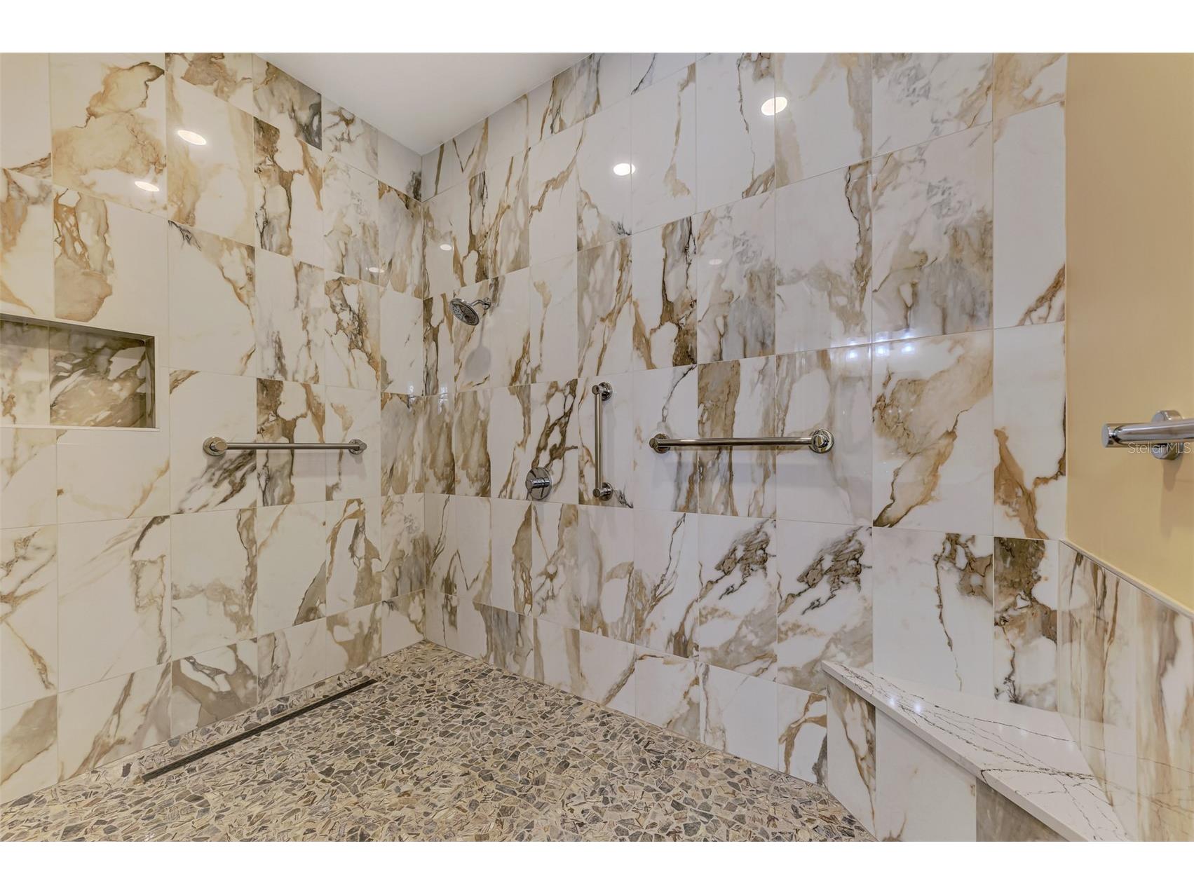 5970 Roseto Place Sarasota FL 34238 A4676620 image35