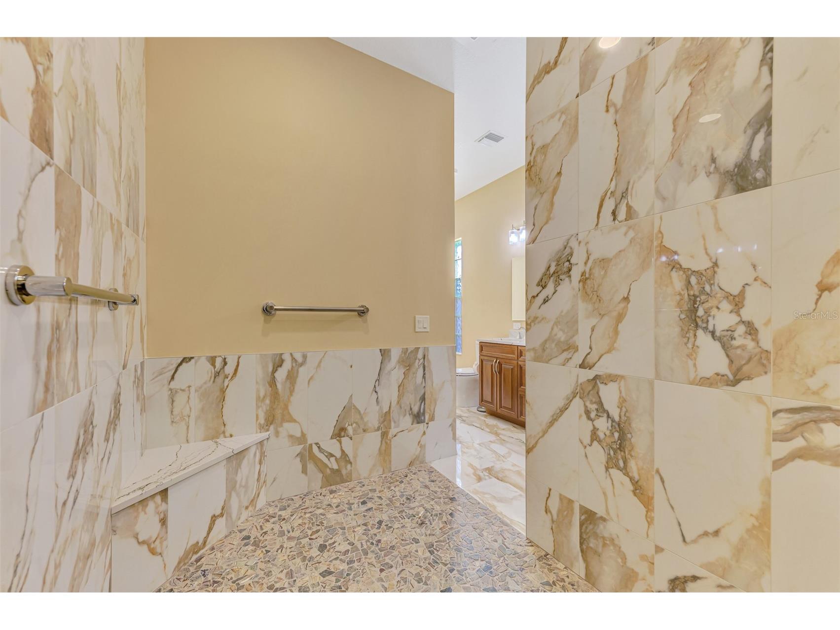 5970 Roseto Place Sarasota FL 34238 A4676620 image36