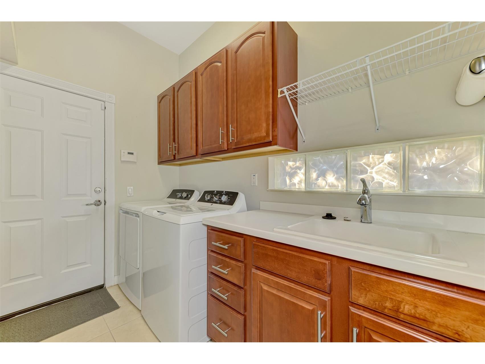 5970 Roseto Place Sarasota FL 34238 A4676620 image42