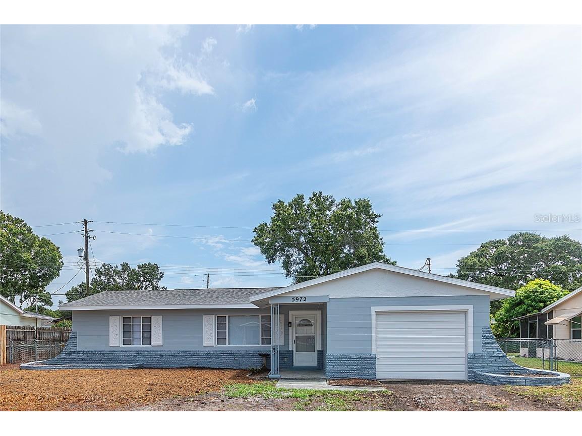 5972 50th Avenue N Kenneth City FL 33709 U8208717 image1