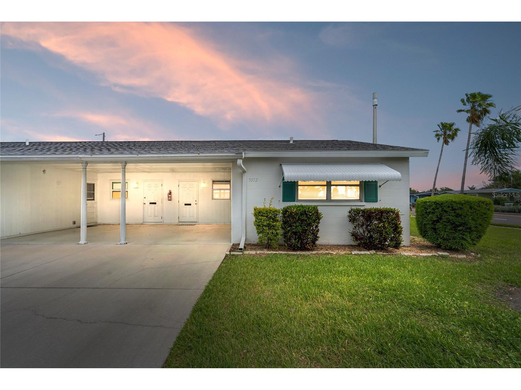 5972 Hibiscus Drive #207 Bradenton FL 34207 A4688096 image1