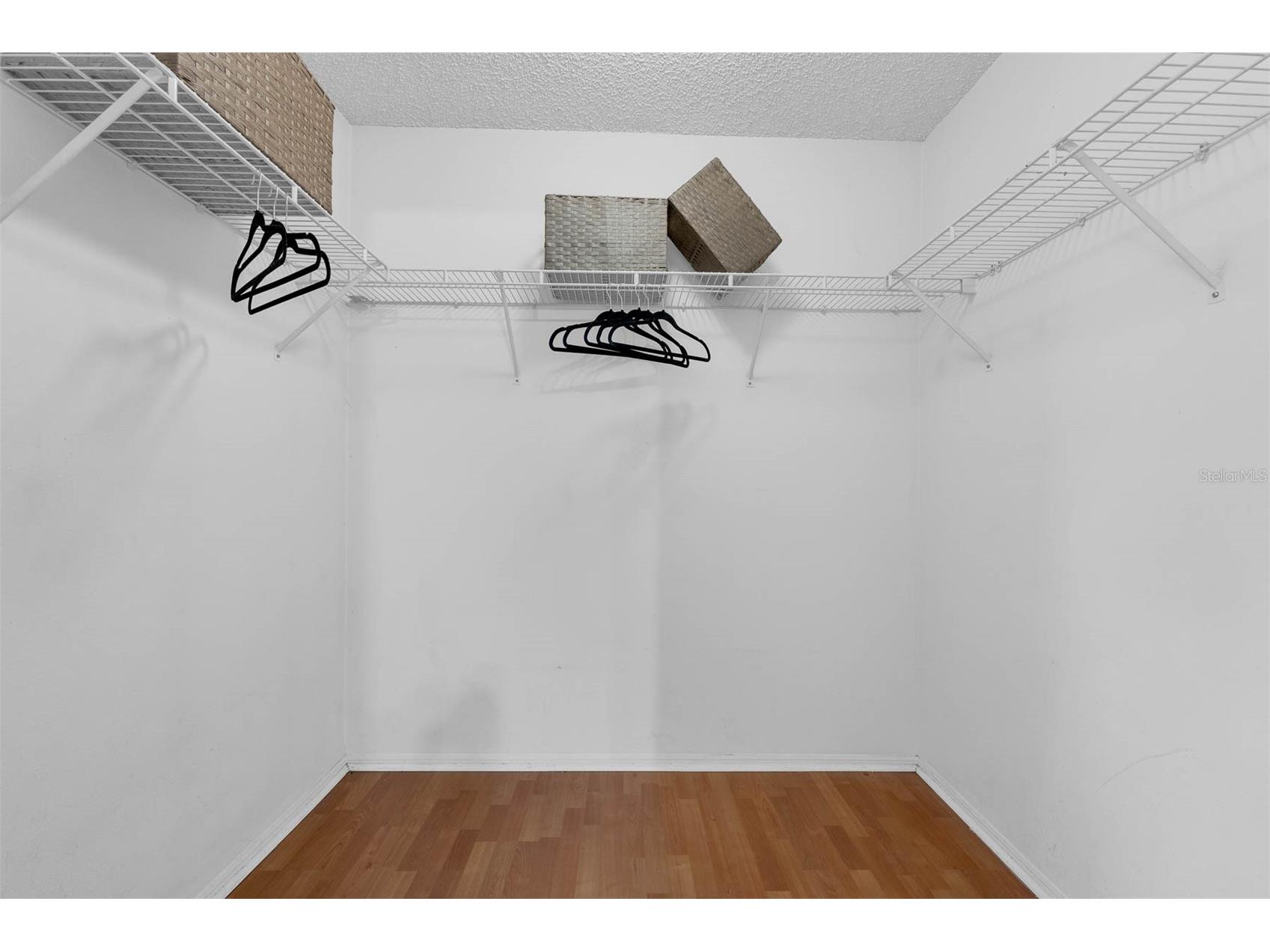 5972 Kenlyn Court Orlando FL 32808 O6355173 image5