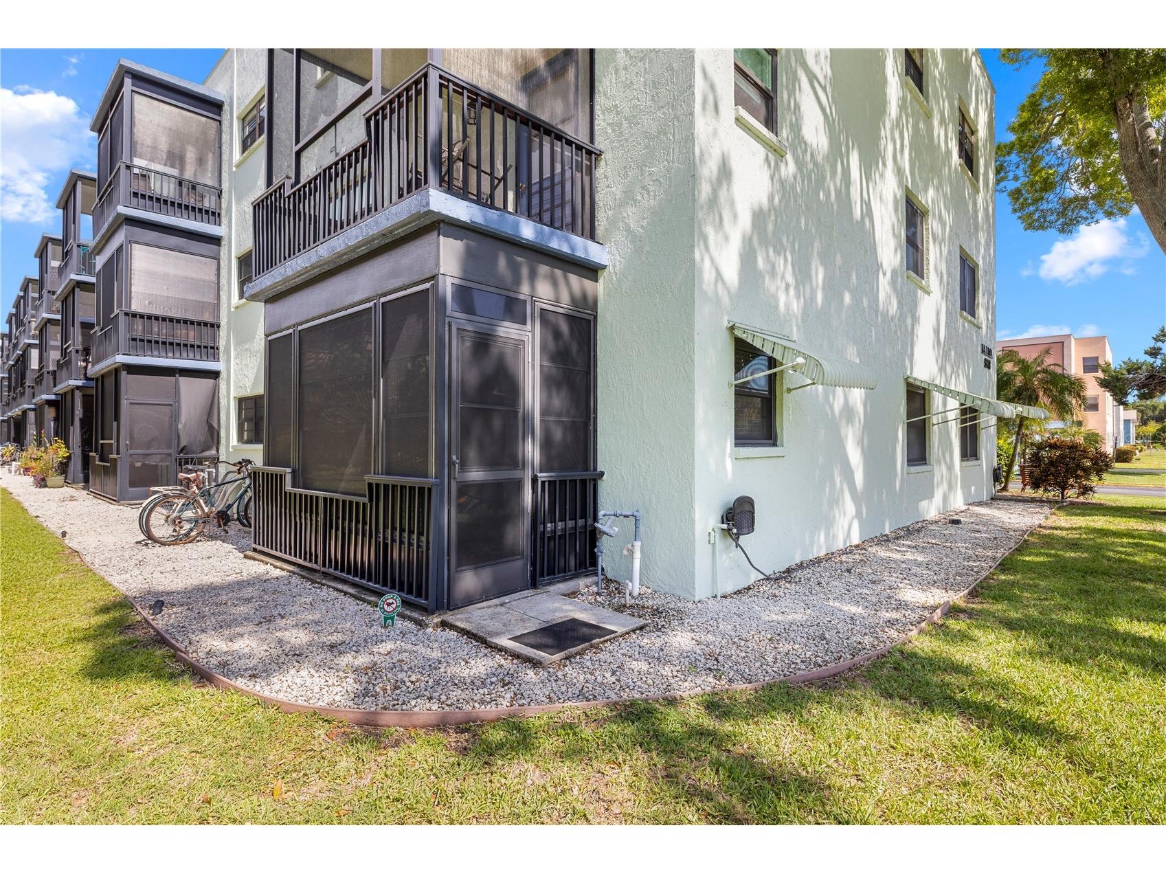 5973 Terrace Park Drive N #101 Saint Petersburg FL 33709 TB8523313 image27