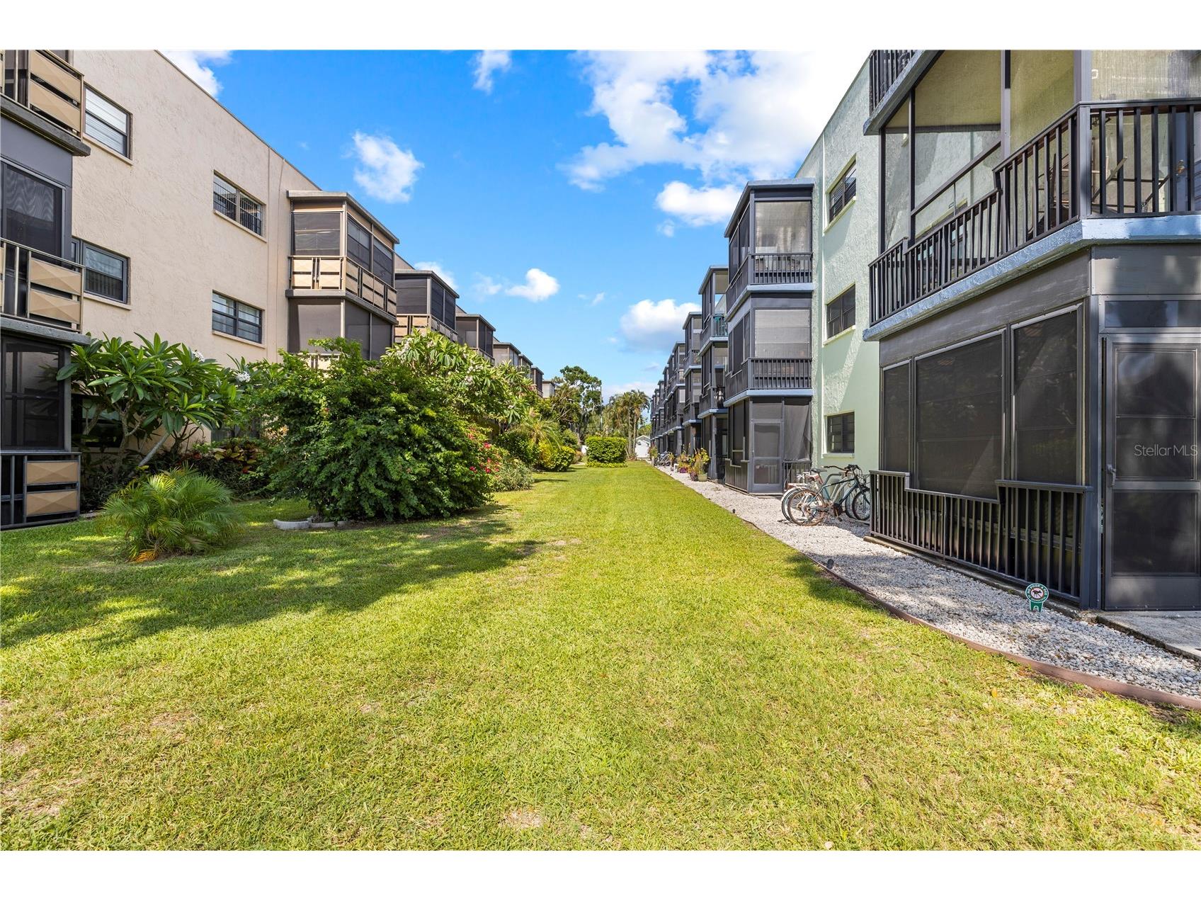 5973 Terrace Park Drive N #101 Saint Petersburg FL 33709 TB8523313 image28