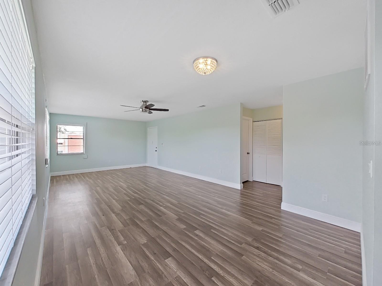 5973 Terrace Park Drive N #311 Saint Petersburg FL 33709 TB8516979 image4