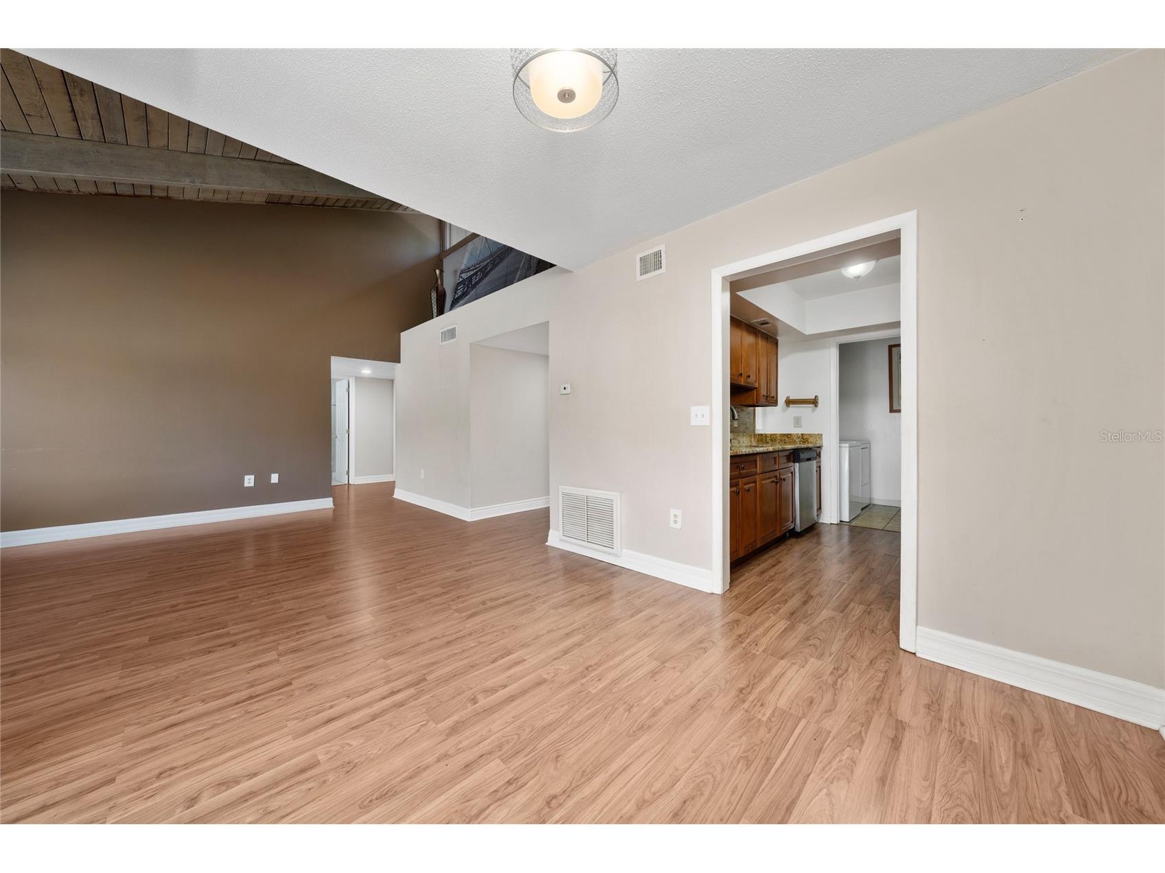 5973 Windhover Drive #E06 Orlando FL 32819 S5149383 image11