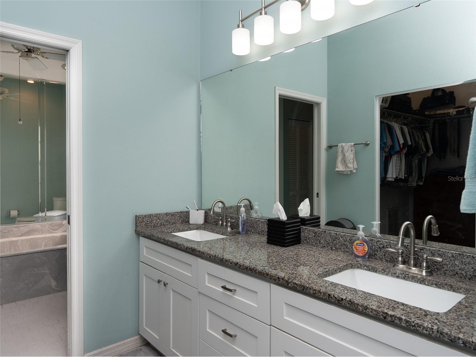 5974 San Michelle Drive Sarasota FL 34243 N6142540 image27