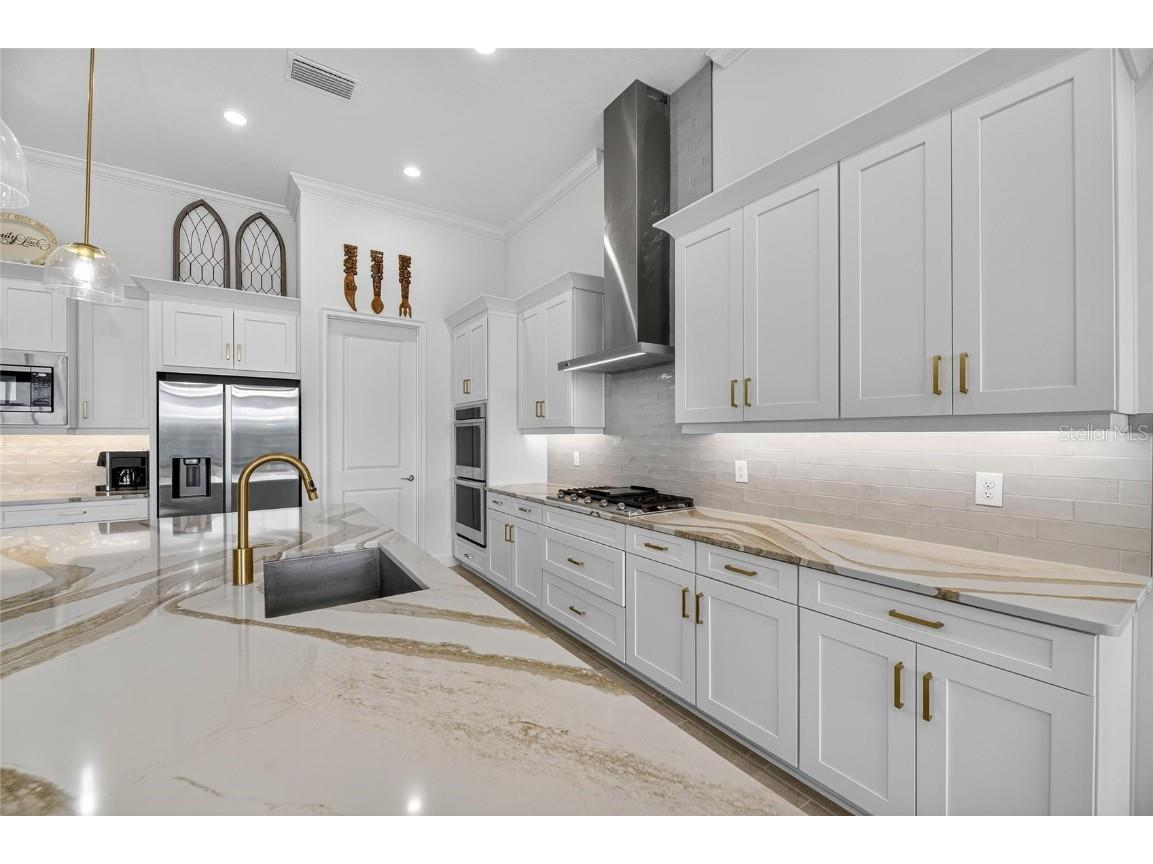 5975 Blakeney Loop Apollo Beach FL 33572 TB8432136 image17