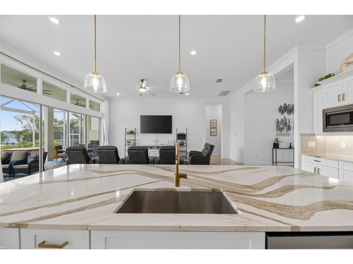 5975 Blakeney Loop Apollo Beach FL 33572 TB8432136 image18